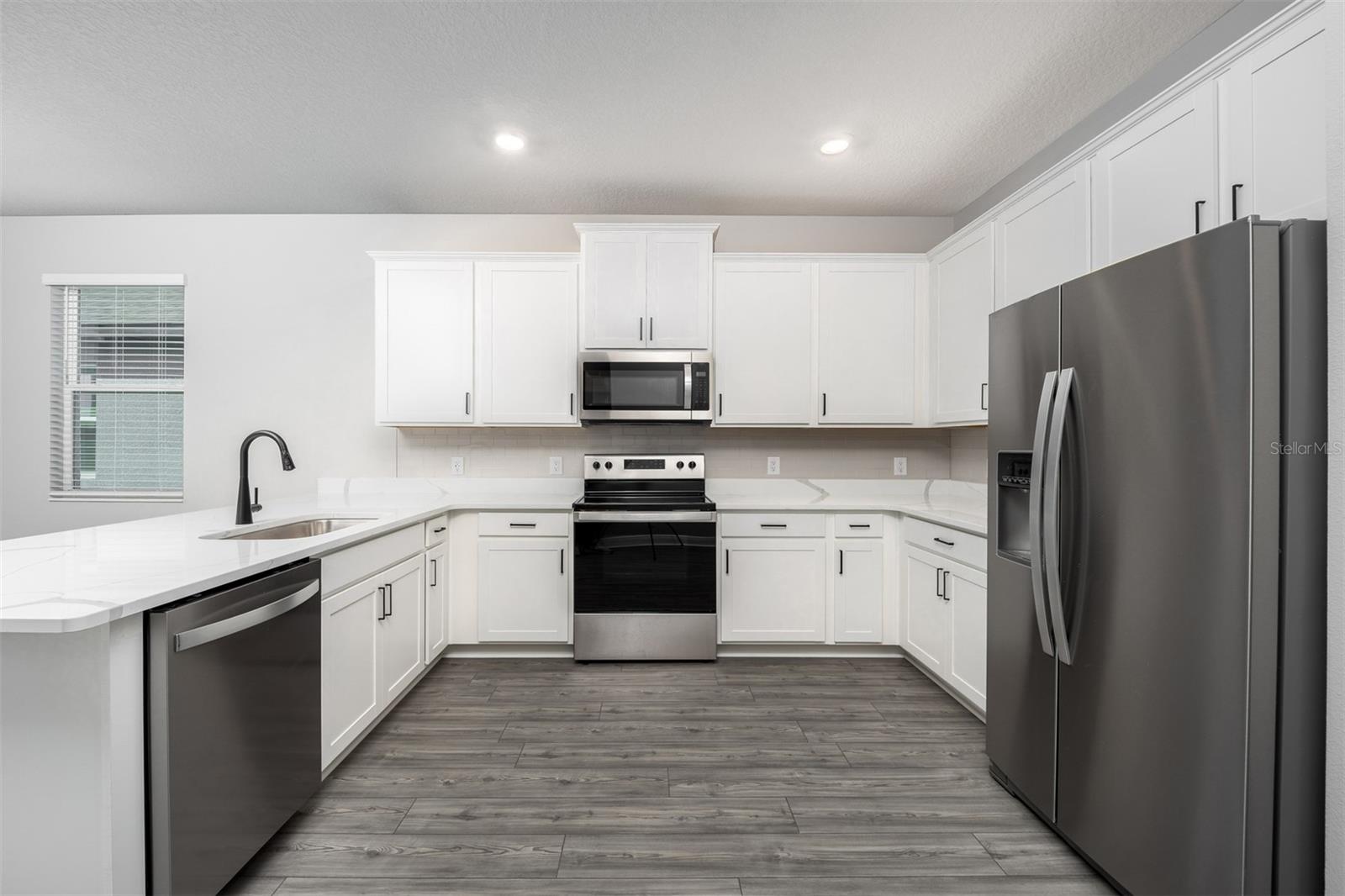 Image 4 of 19 For 3352 Chinotto Drive