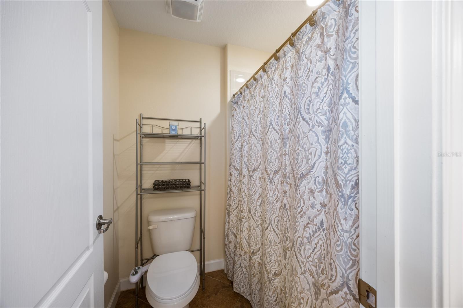 Image 41 of 59 For 19421 Paddock View Drive