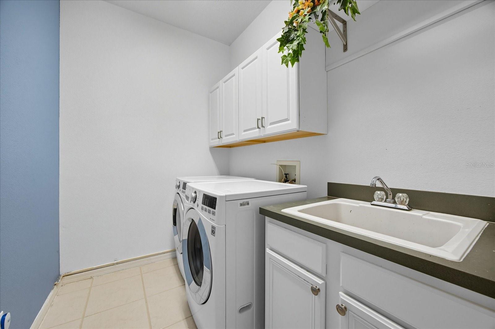 Image 20 of 37 For 17923 Arbor Greene Drive