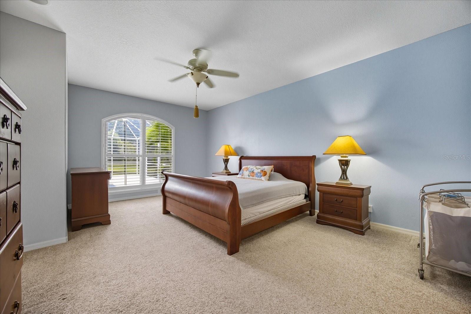 Image 21 of 37 For 17923 Arbor Greene Drive