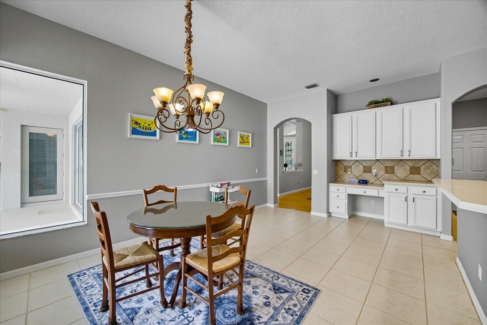 Image 7 of 37 For 17923 Arbor Greene Drive