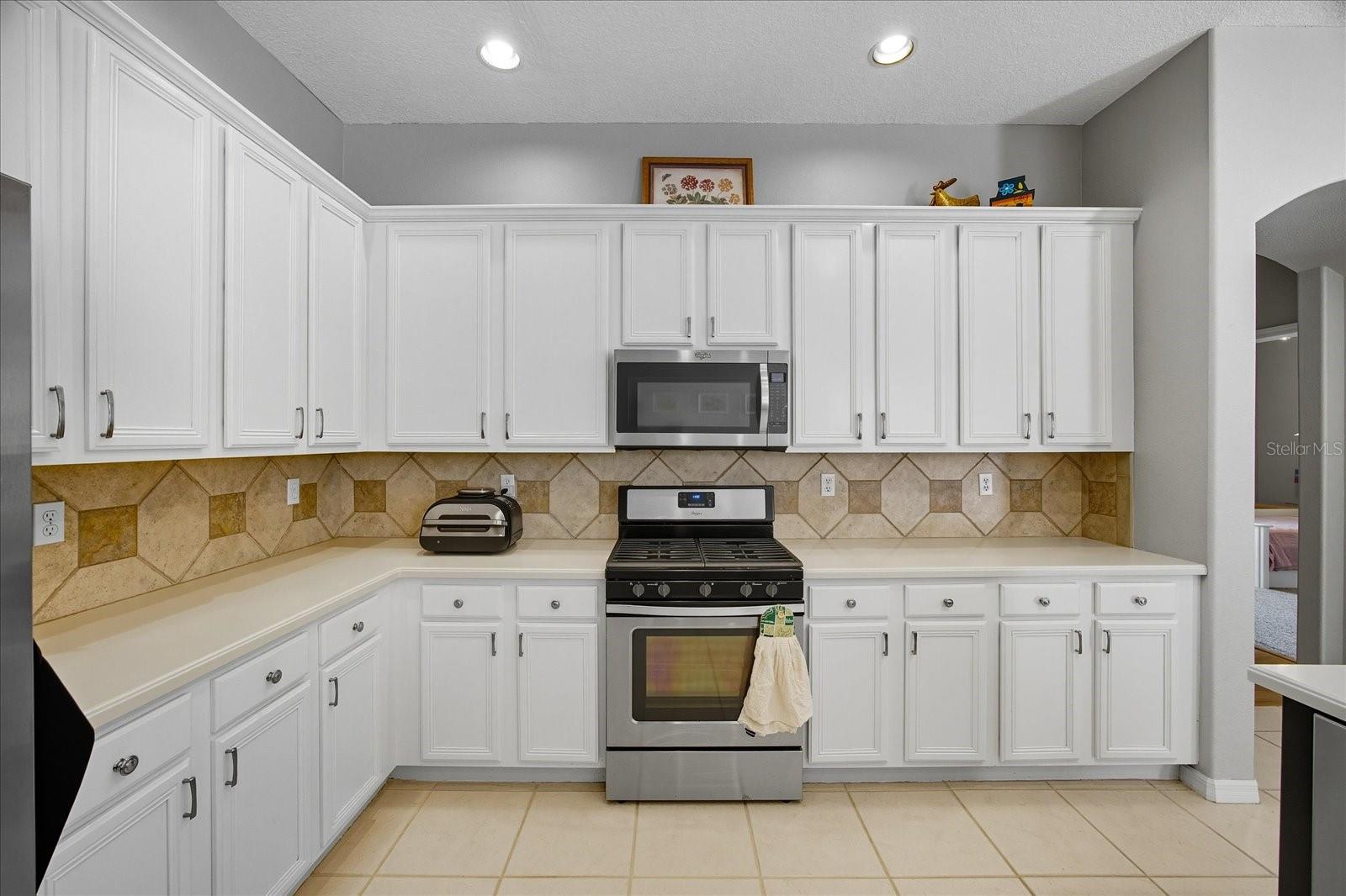 Image 9 of 37 For 17923 Arbor Greene Drive