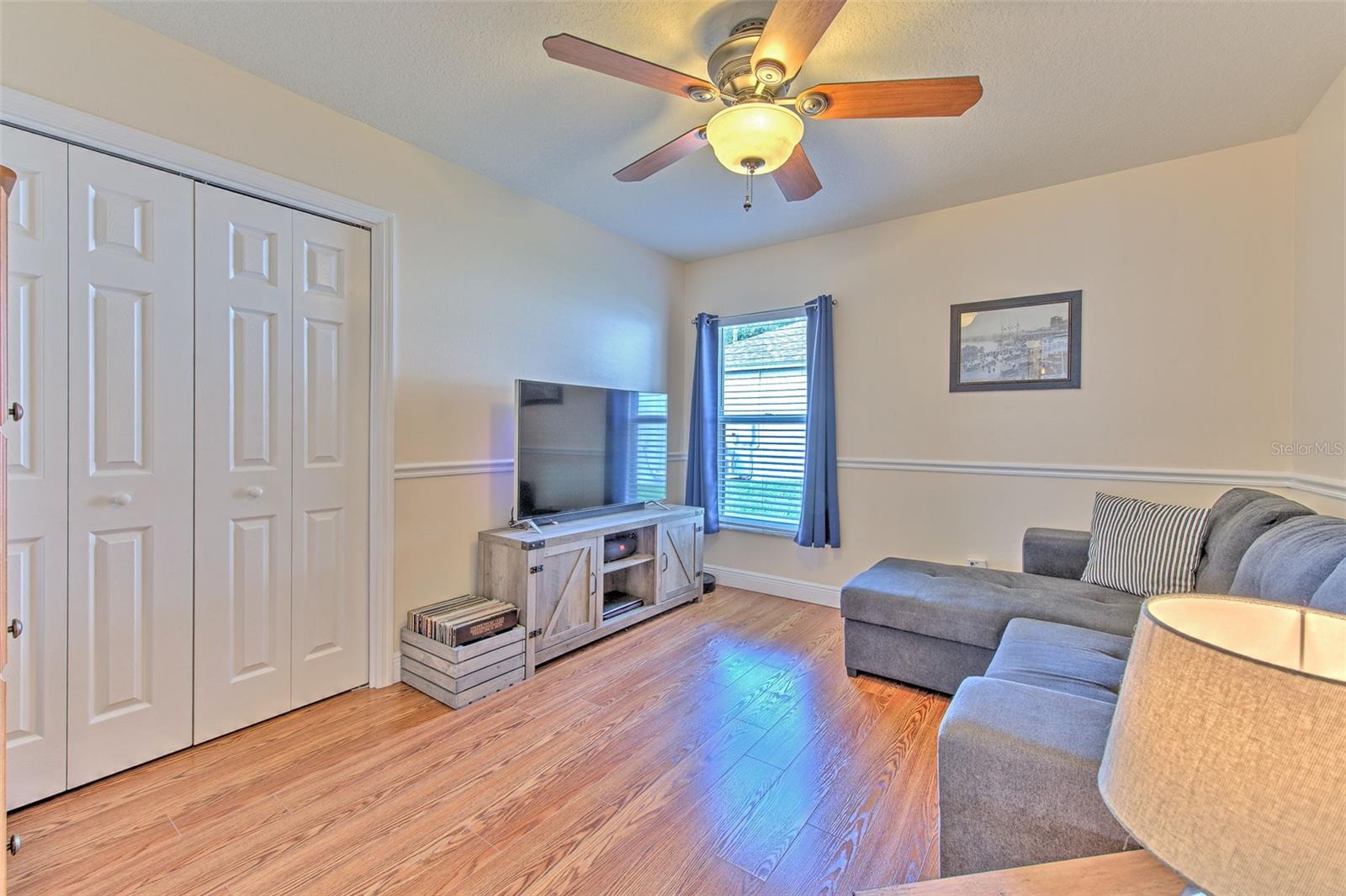 Image 17 of 30 For 2505 Allwood Avenue