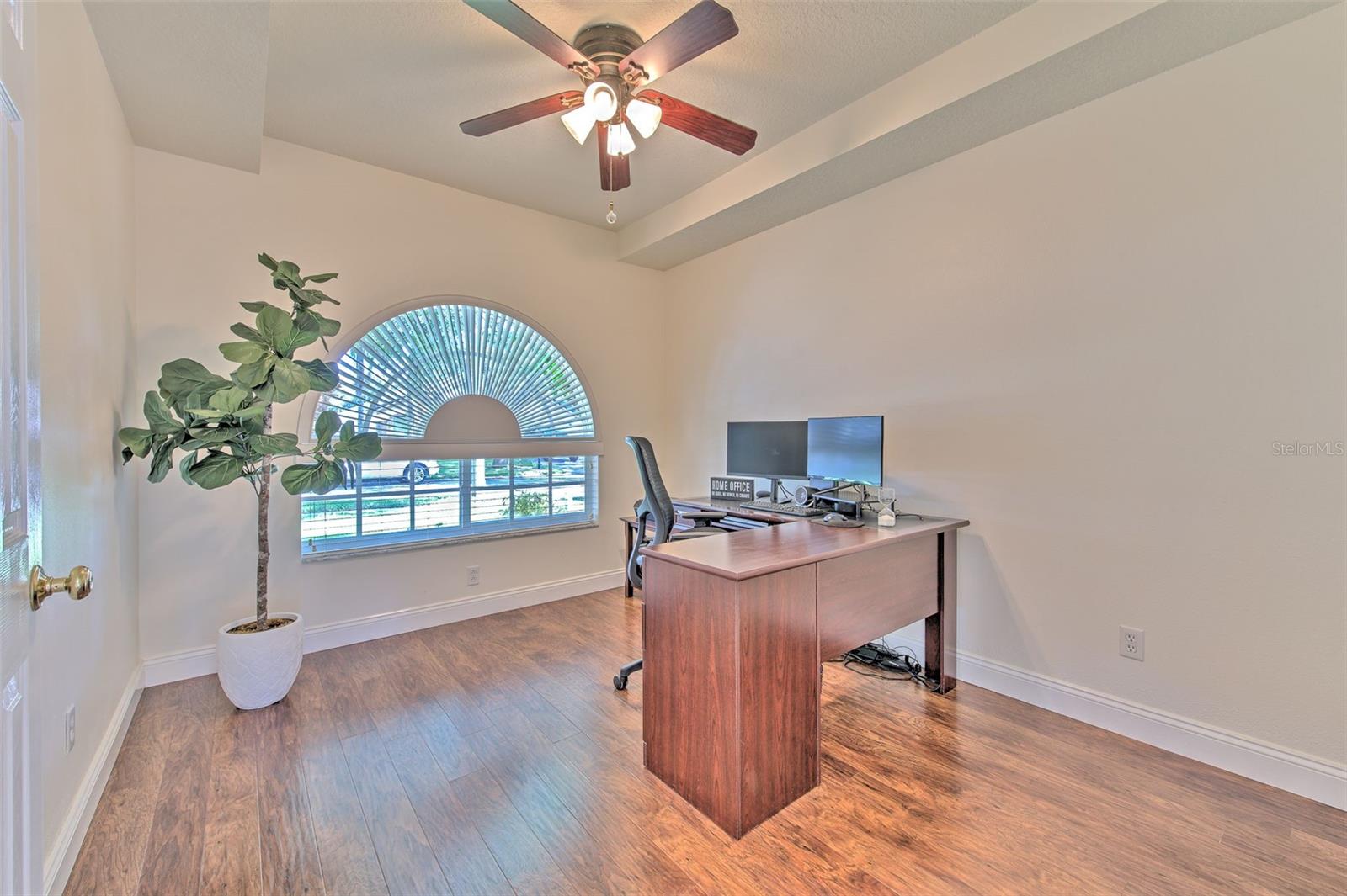 Image 6 of 30 For 2505 Allwood Avenue