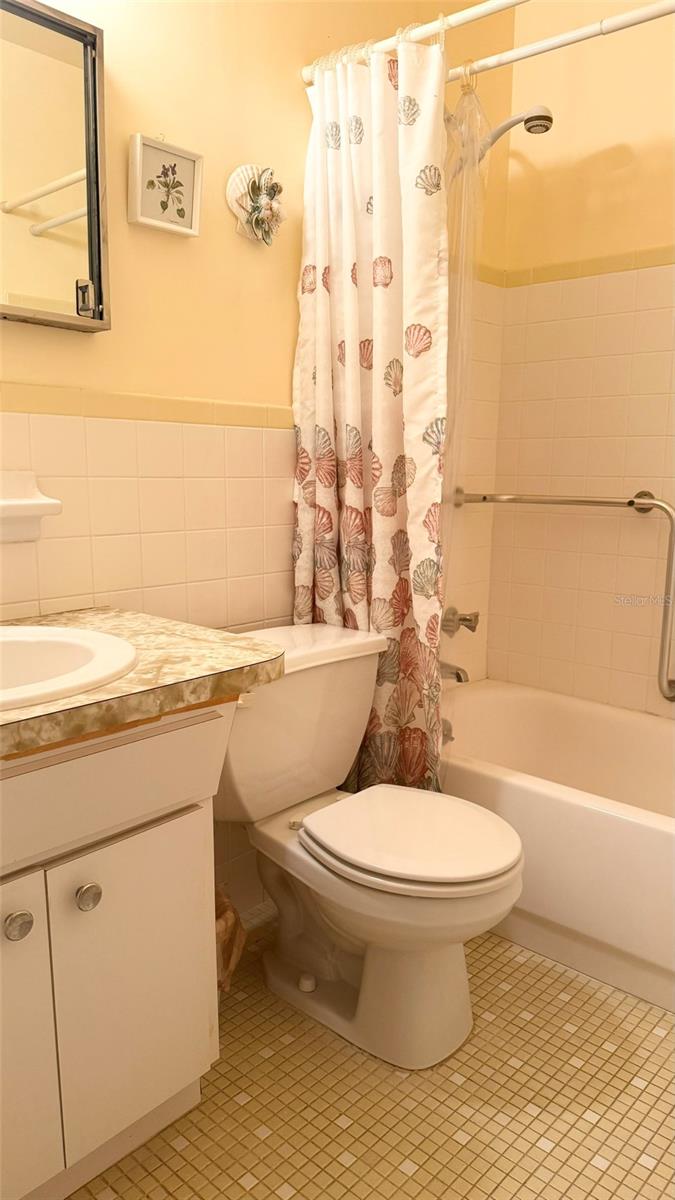 Listing photo id 23 for 2460 Canadian Way 48