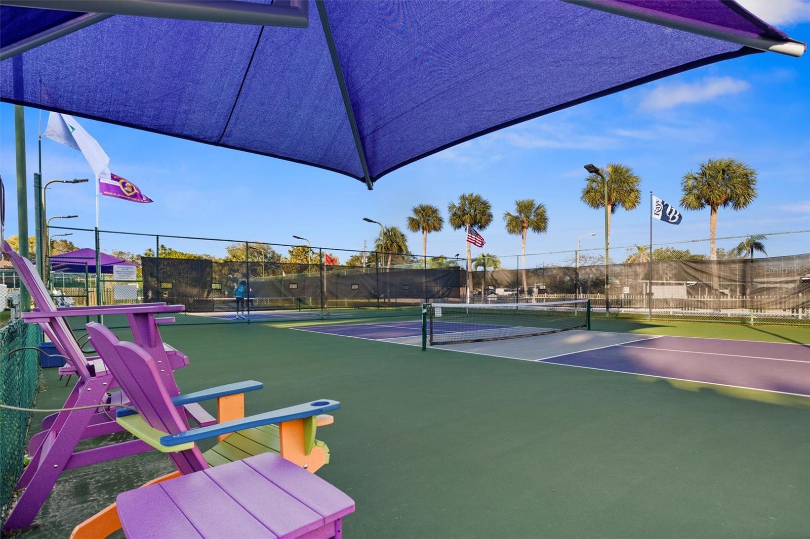 Image 15 of 84 For 5950 Pelican Bay Plaza S 405