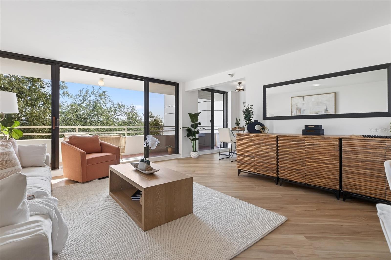 Image 25 of 84 For 5950 Pelican Bay Plaza S 405