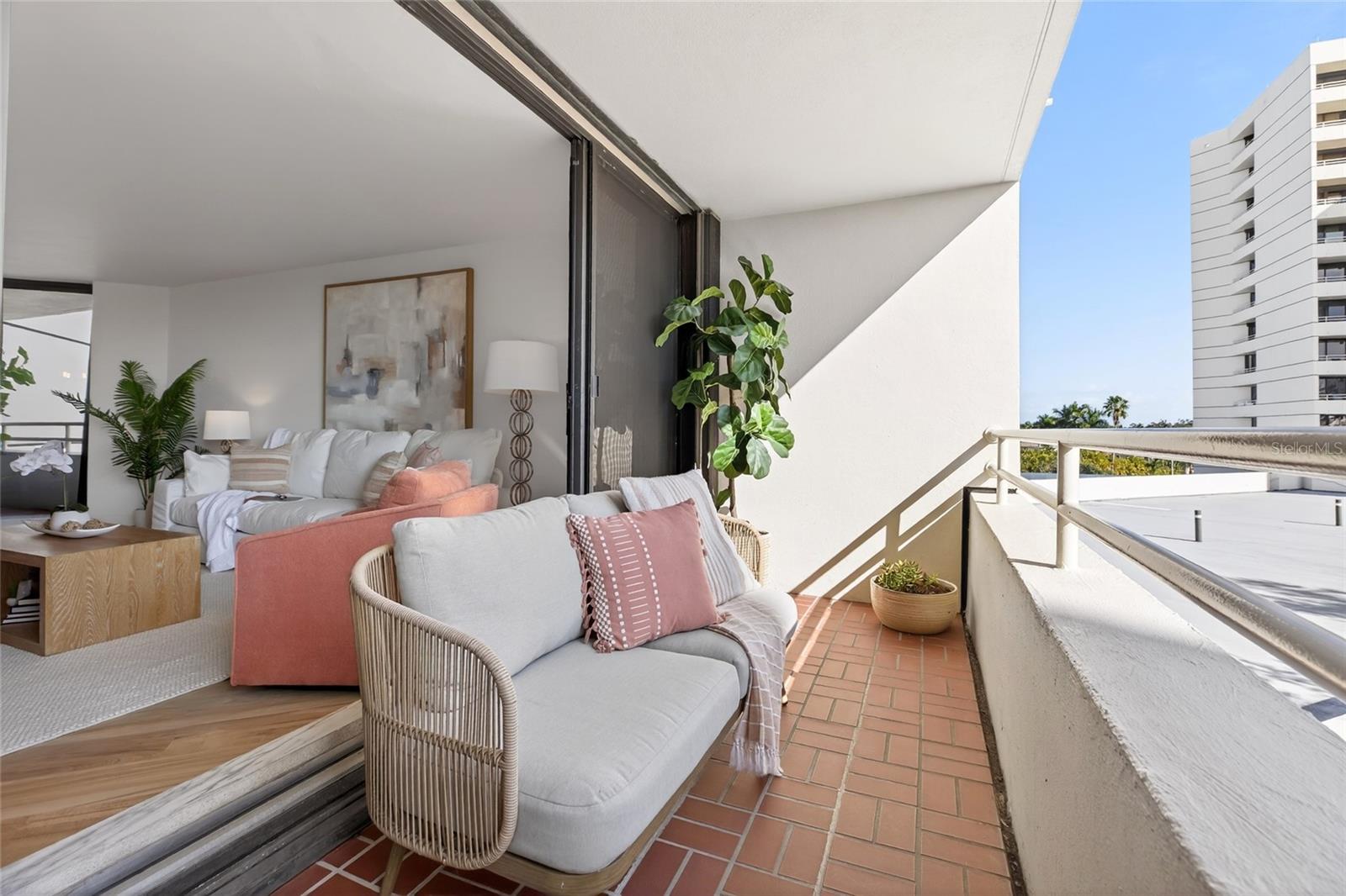 Image 29 of 84 For 5950 Pelican Bay Plaza S 405