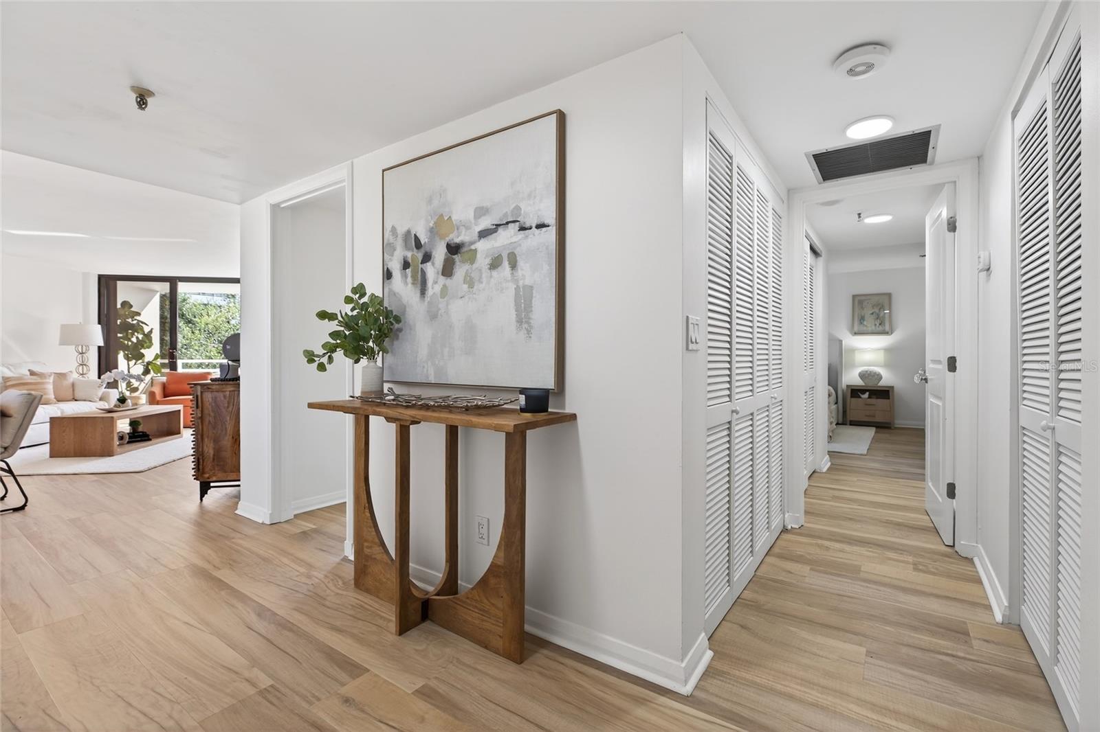 Image 37 of 84 For 5950 Pelican Bay Plaza S 405