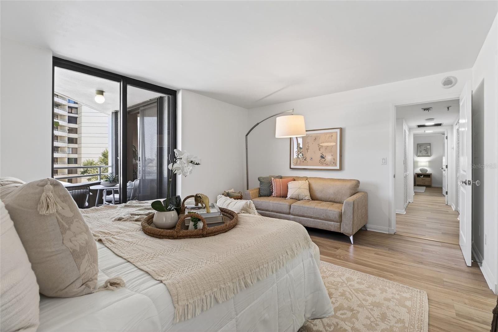 Image 47 of 84 For 5950 Pelican Bay Plaza S 405