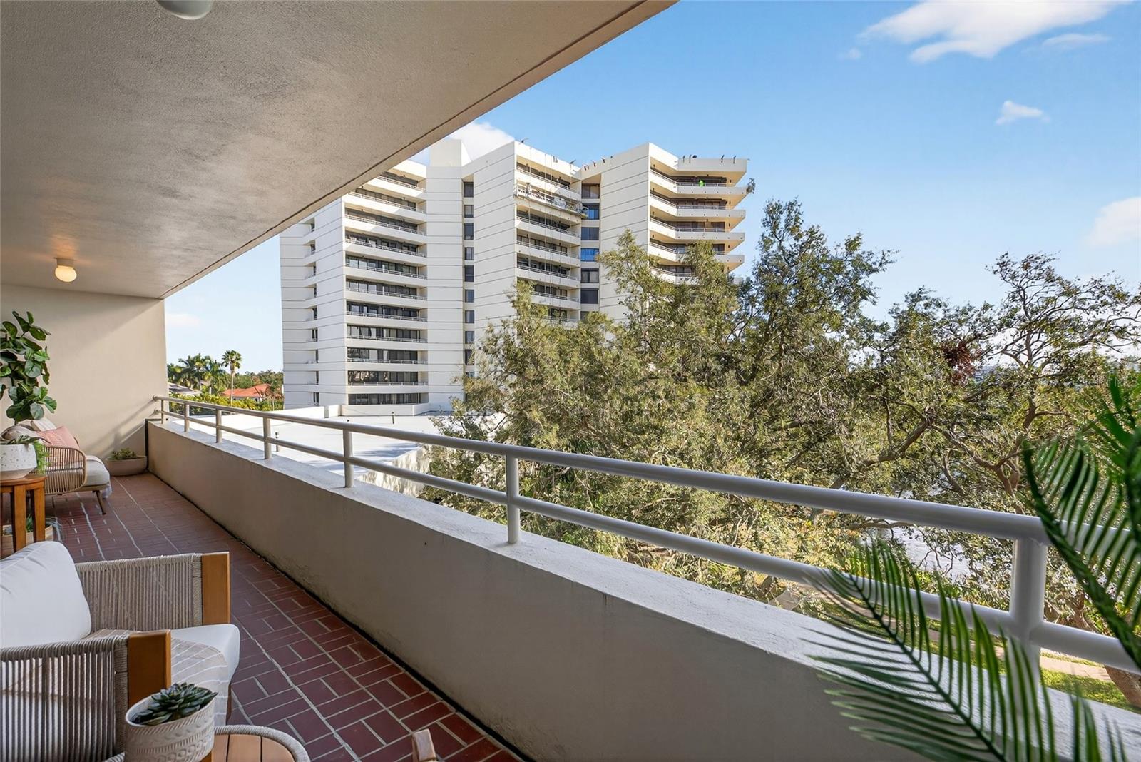 Image 51 of 84 For 5950 Pelican Bay Plaza S 405