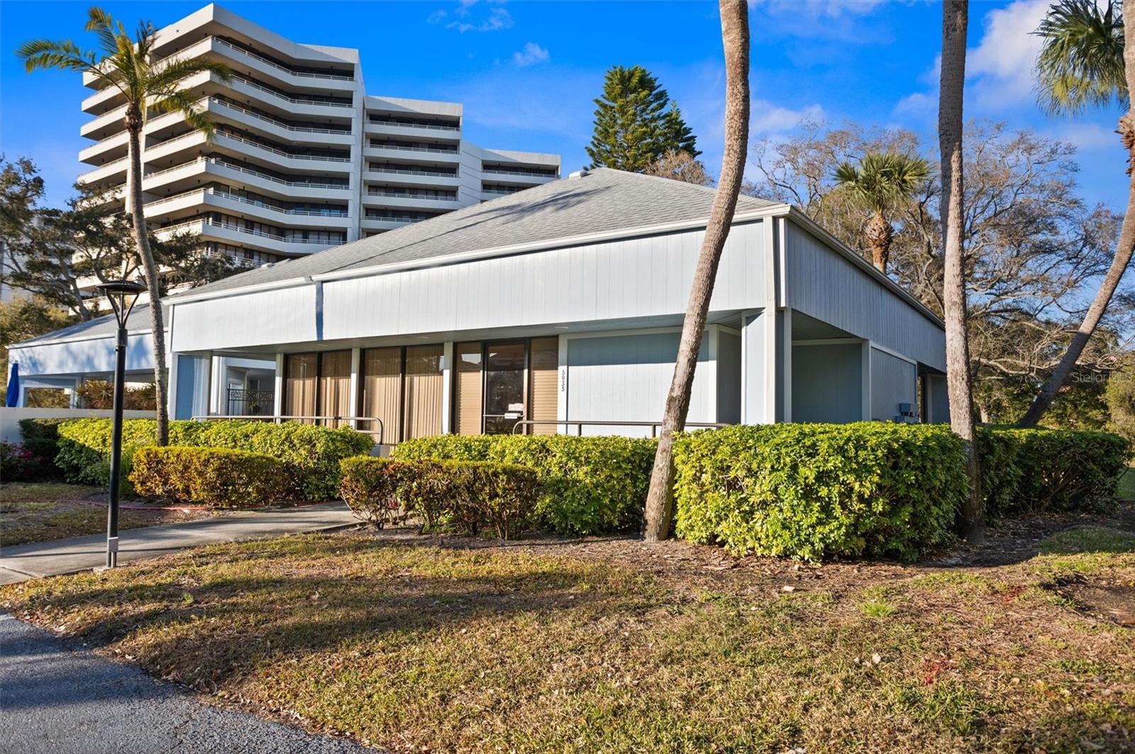 Image 58 of 84 For 5950 Pelican Bay Plaza S 405