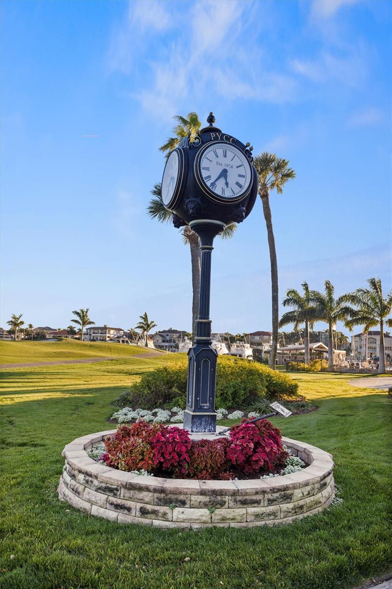 Image 65 of 84 For 5950 Pelican Bay Plaza S 405