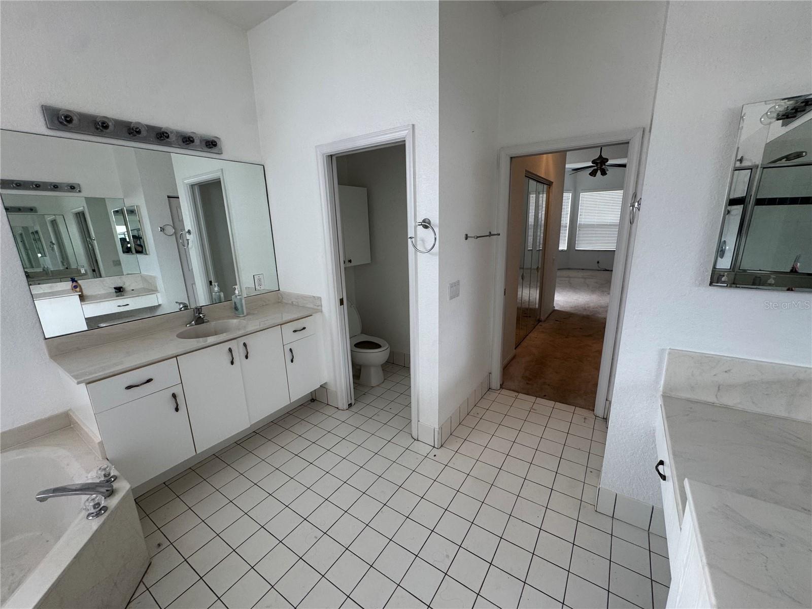 Image 20 of 34 For 318 Shoreview Drive