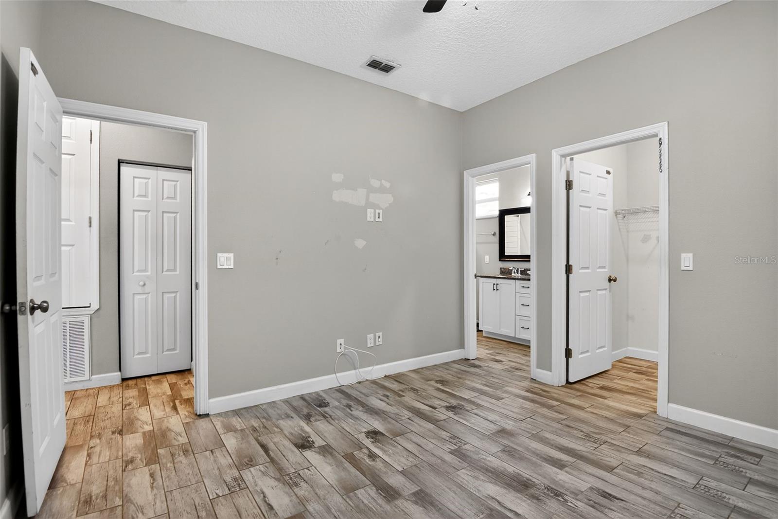 Image 15 of 18 For 1519 Monroe Street