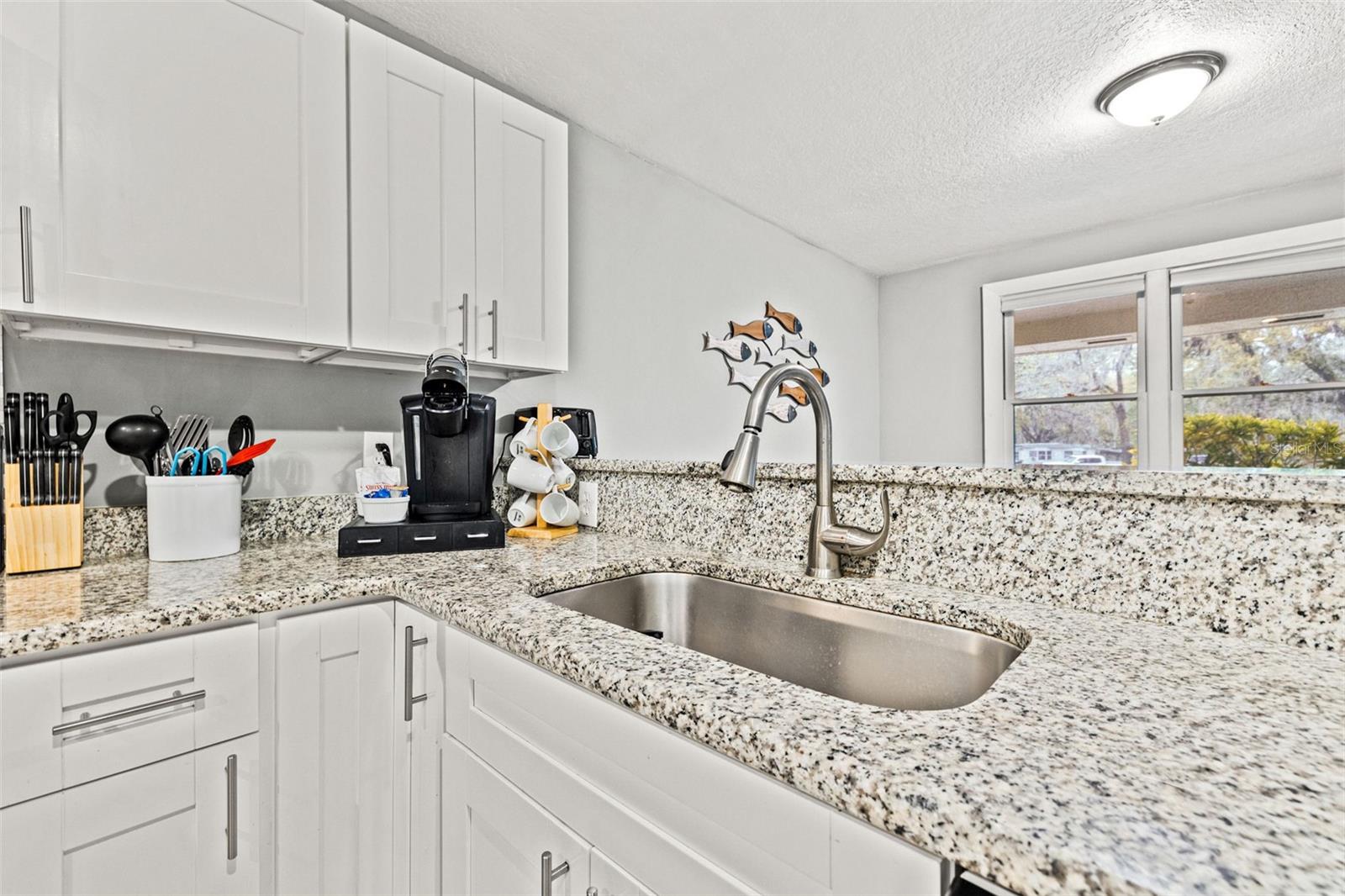 Image 17 of 42 For 3908 Alafia Boulevard