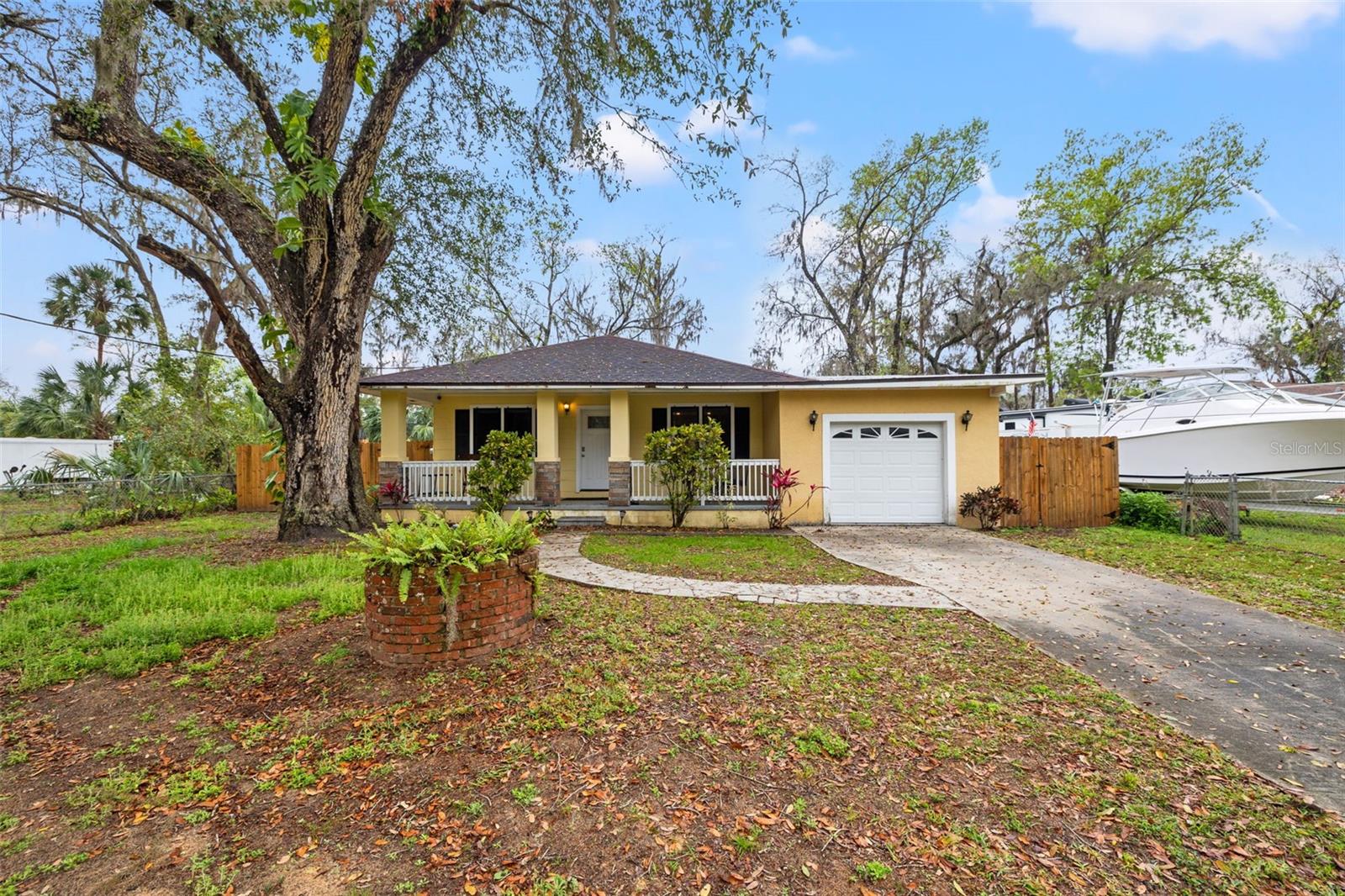 Image 2 of 42 For 3908 Alafia Boulevard