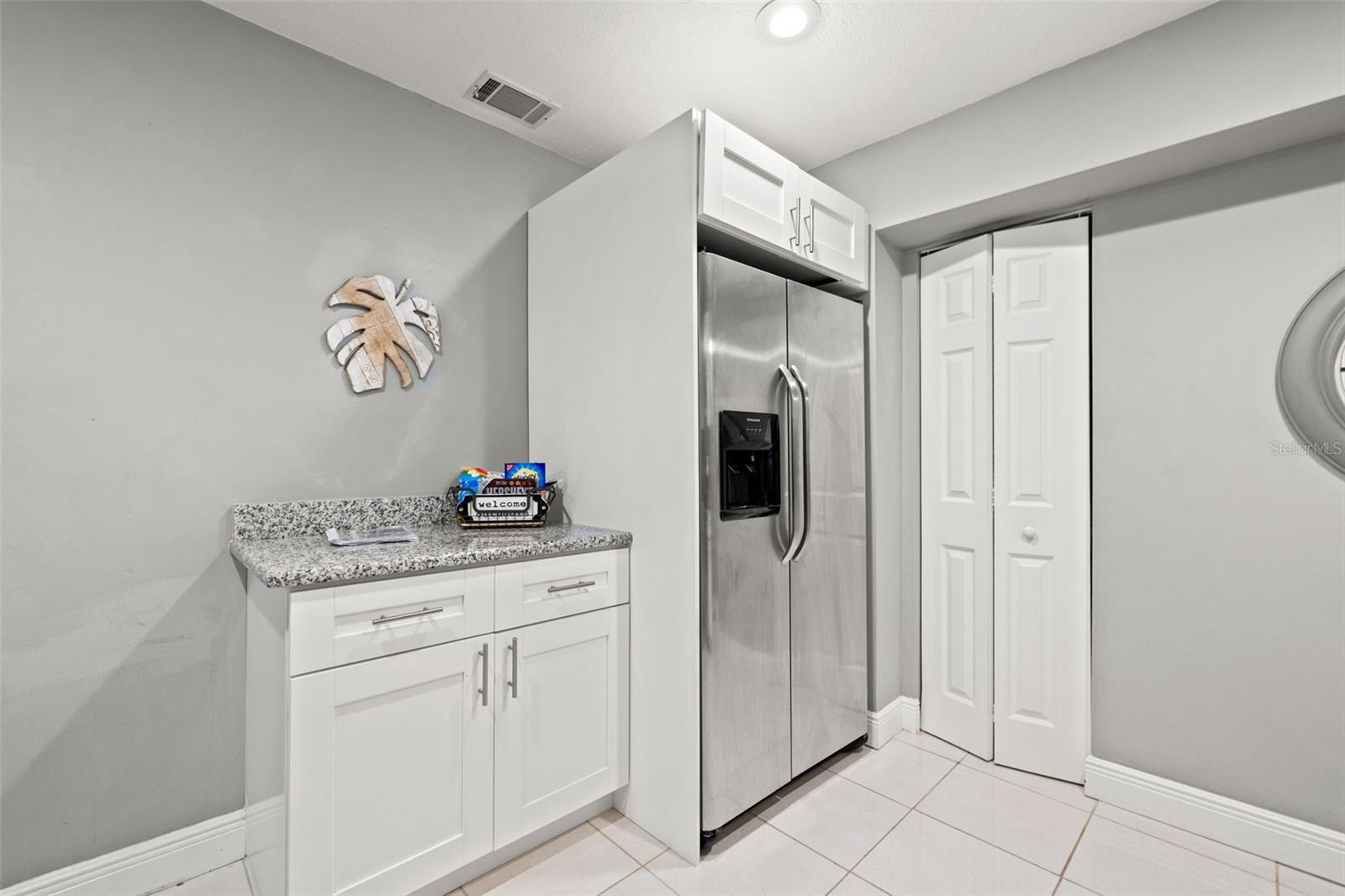 Image 31 of 42 For 3908 Alafia Boulevard
