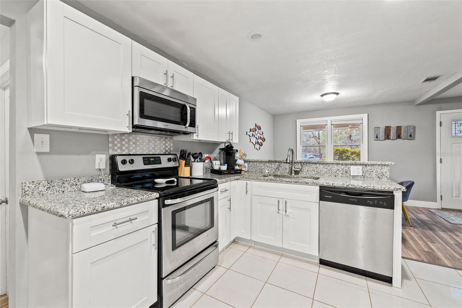Image 33 of 42 For 3908 Alafia Boulevard