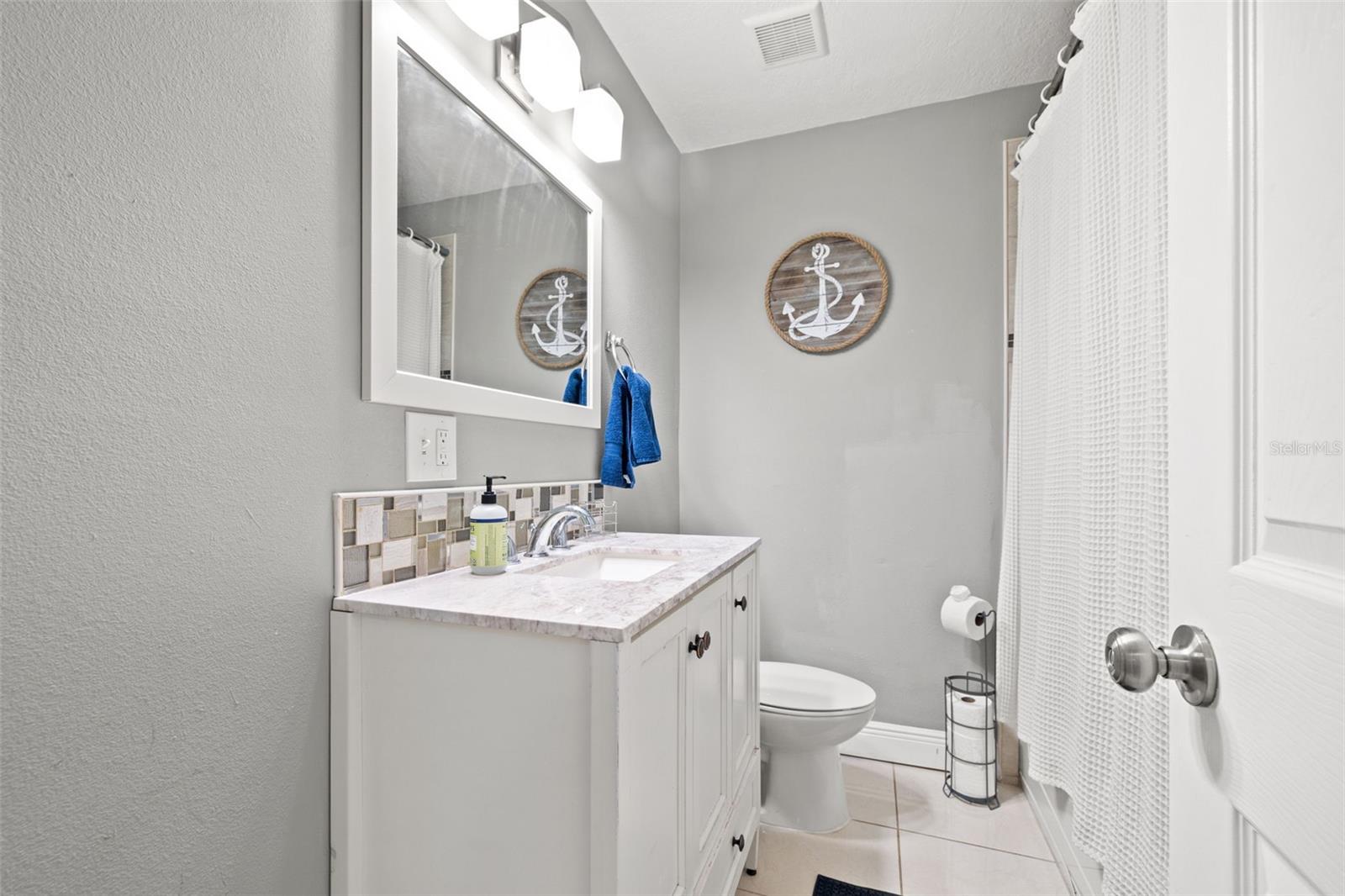 Image 34 of 42 For 3908 Alafia Boulevard