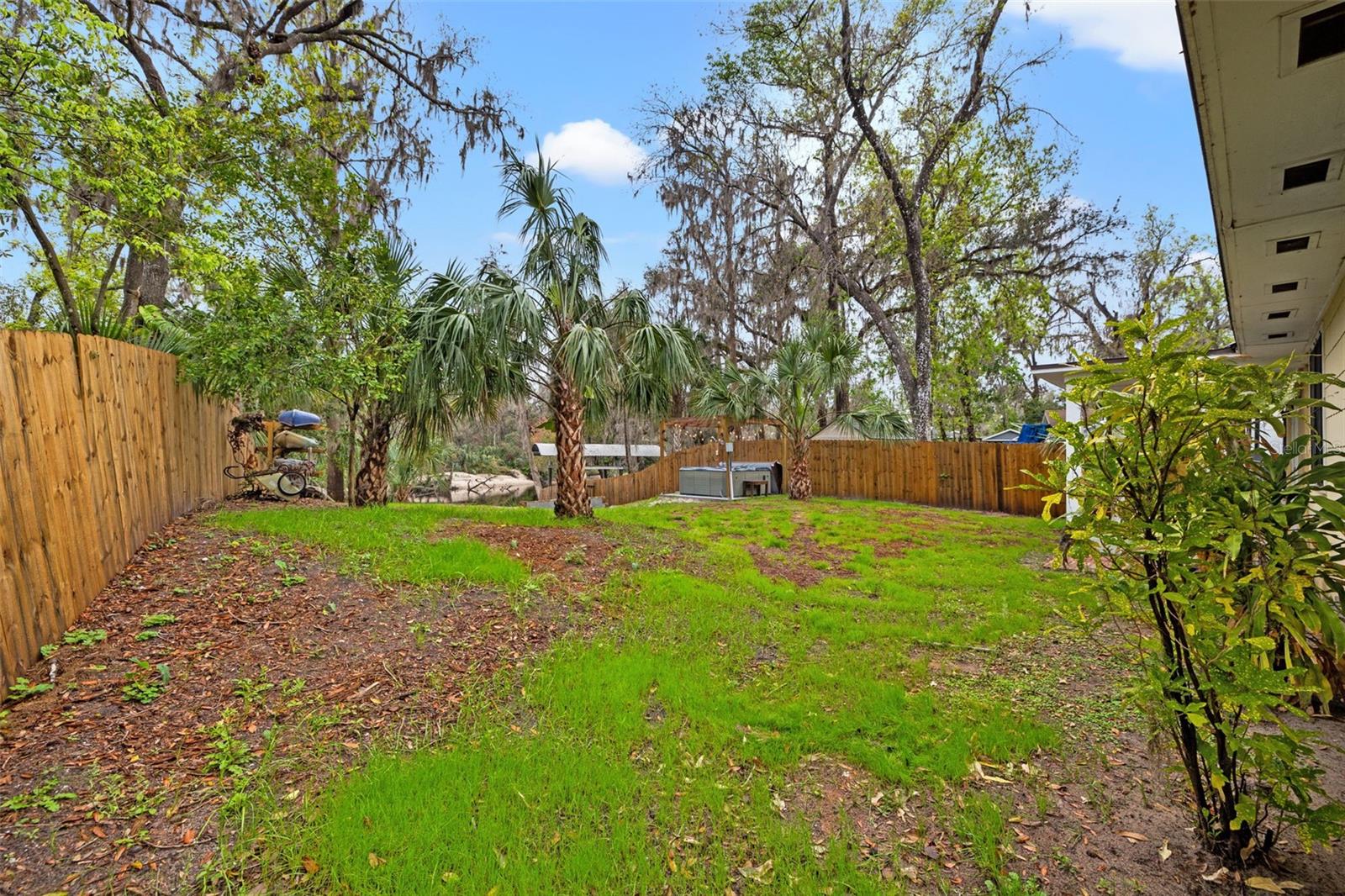 Image 6 of 42 For 3908 Alafia Boulevard