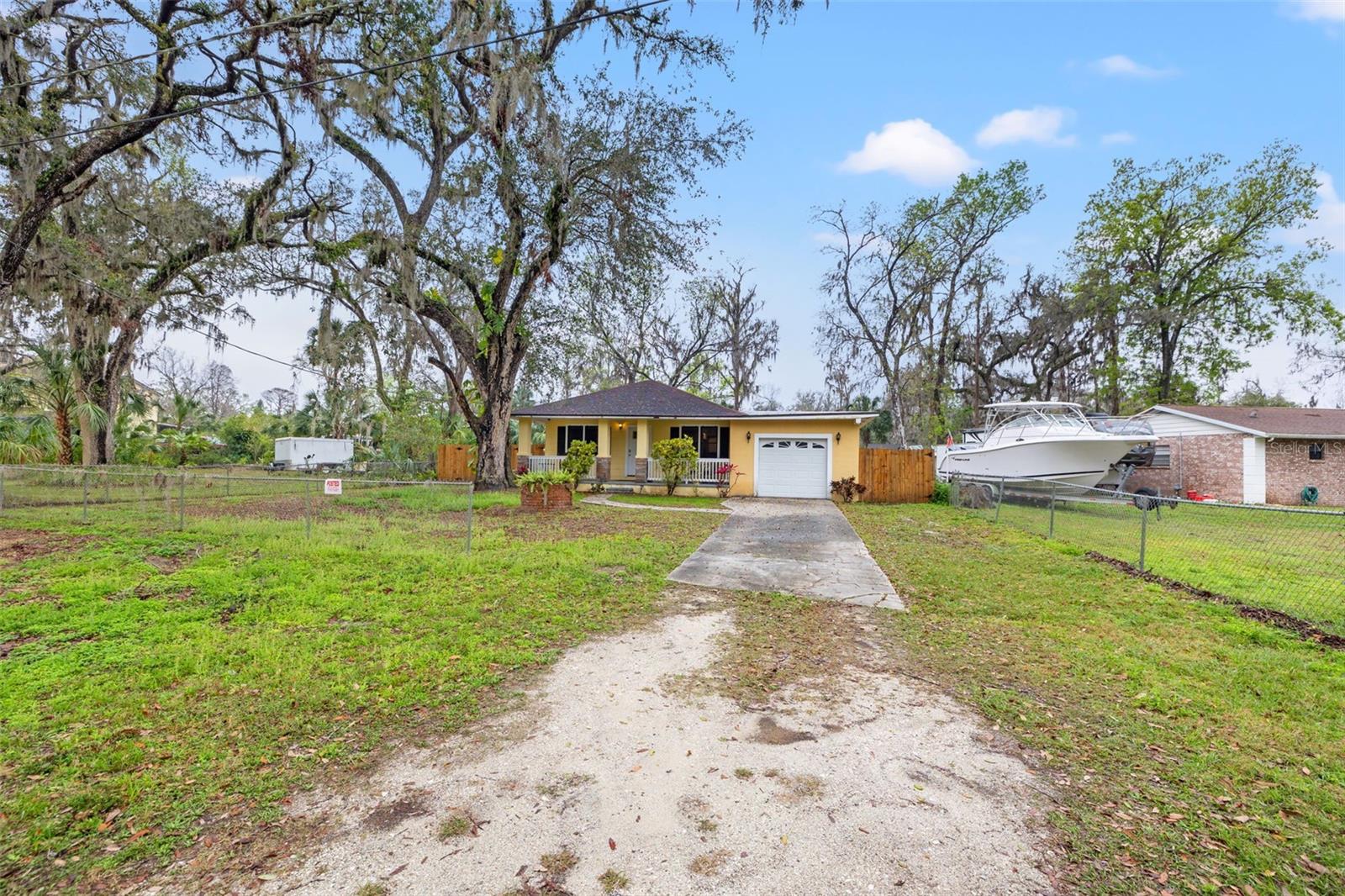 Image 7 of 42 For 3908 Alafia Boulevard