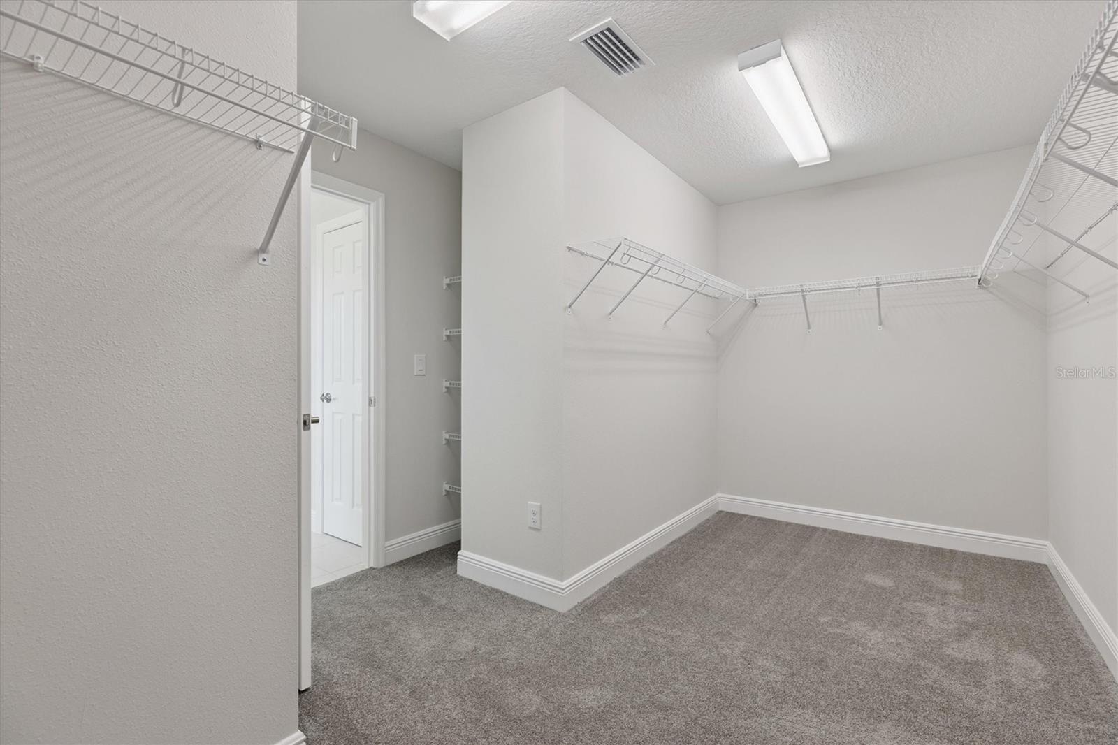 Image 10 of 33 For 8517 Dove Bog Terrace