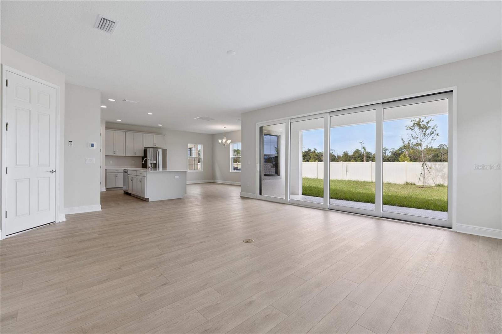 Image 3 of 33 For 8517 Dove Bog Terrace