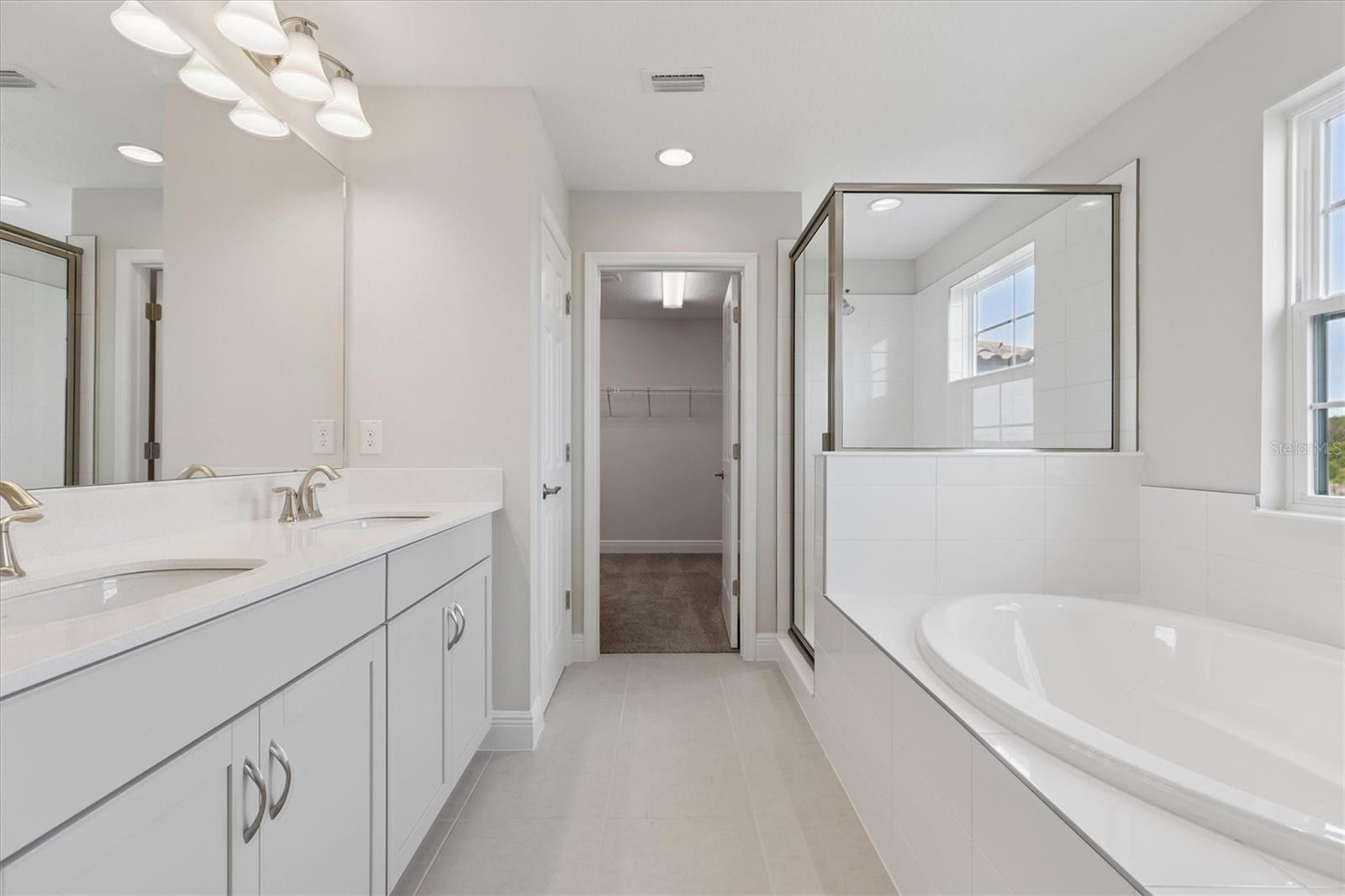 Image 6 of 33 For 8517 Dove Bog Terrace