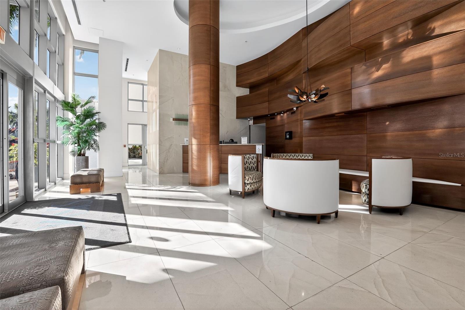 Image 28 of 39 For 3000 Oasis Grand Boulevard 2702