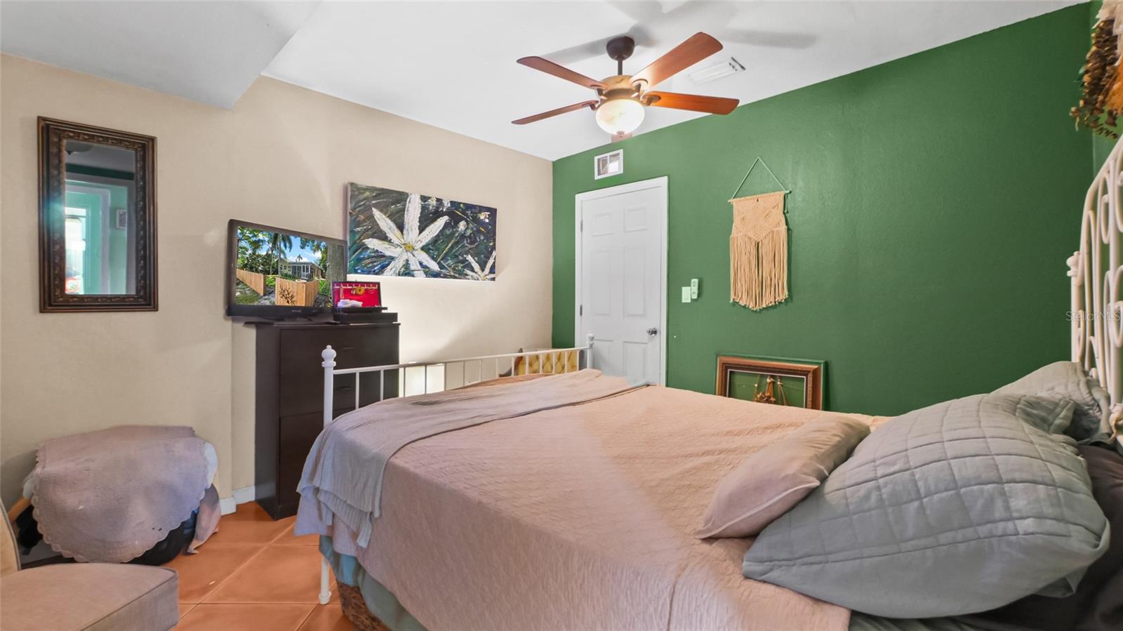 Image 33 of 37 For 1401 52nd Street S