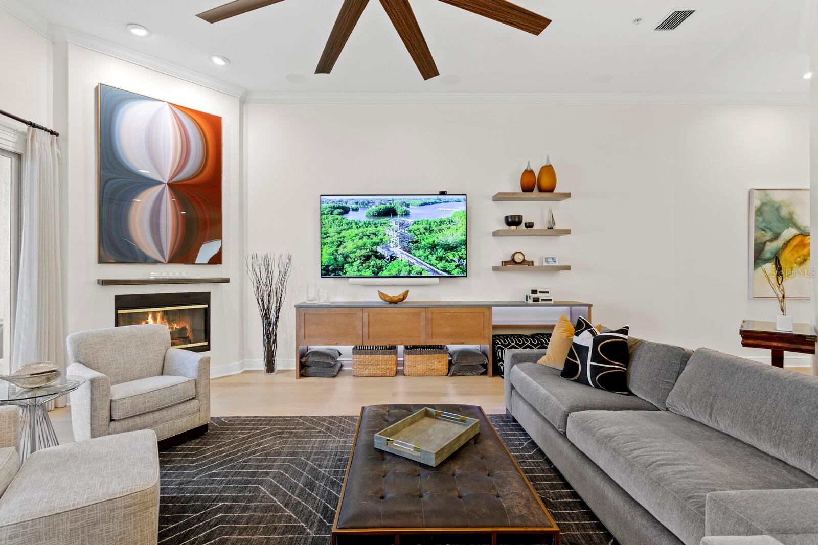 Image 11 of 100 For 1040 Paseo Del Rio Ne