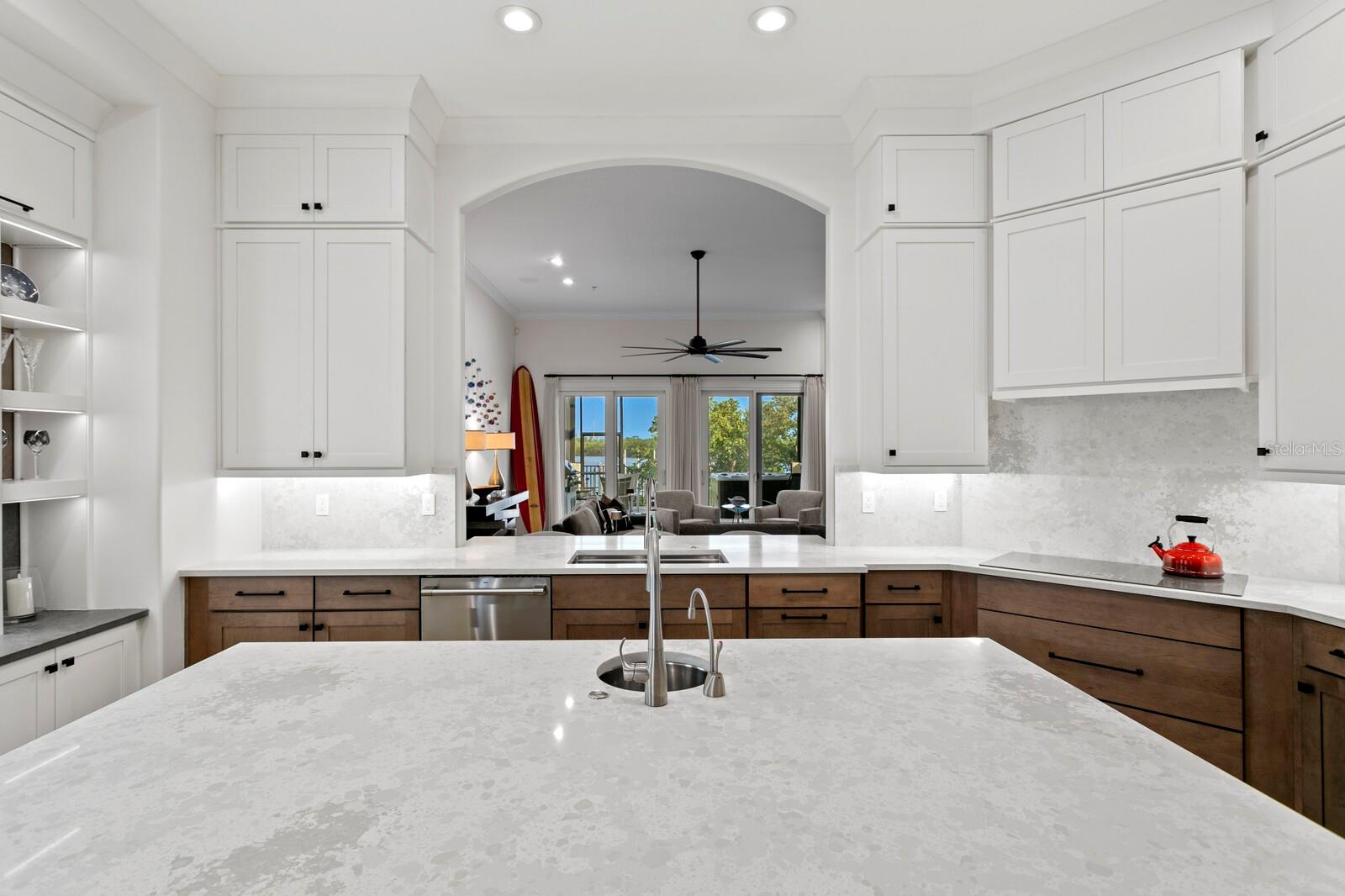 Image 19 of 100 For 1040 Paseo Del Rio Ne