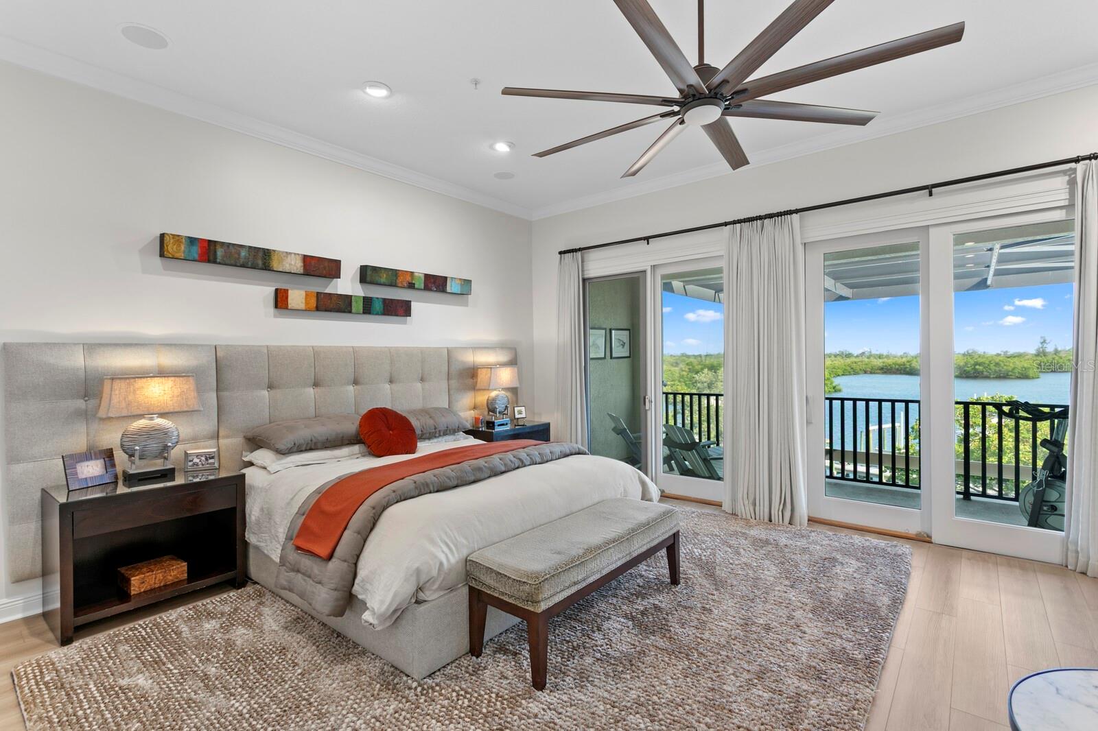 Image 24 of 100 For 1040 Paseo Del Rio Ne