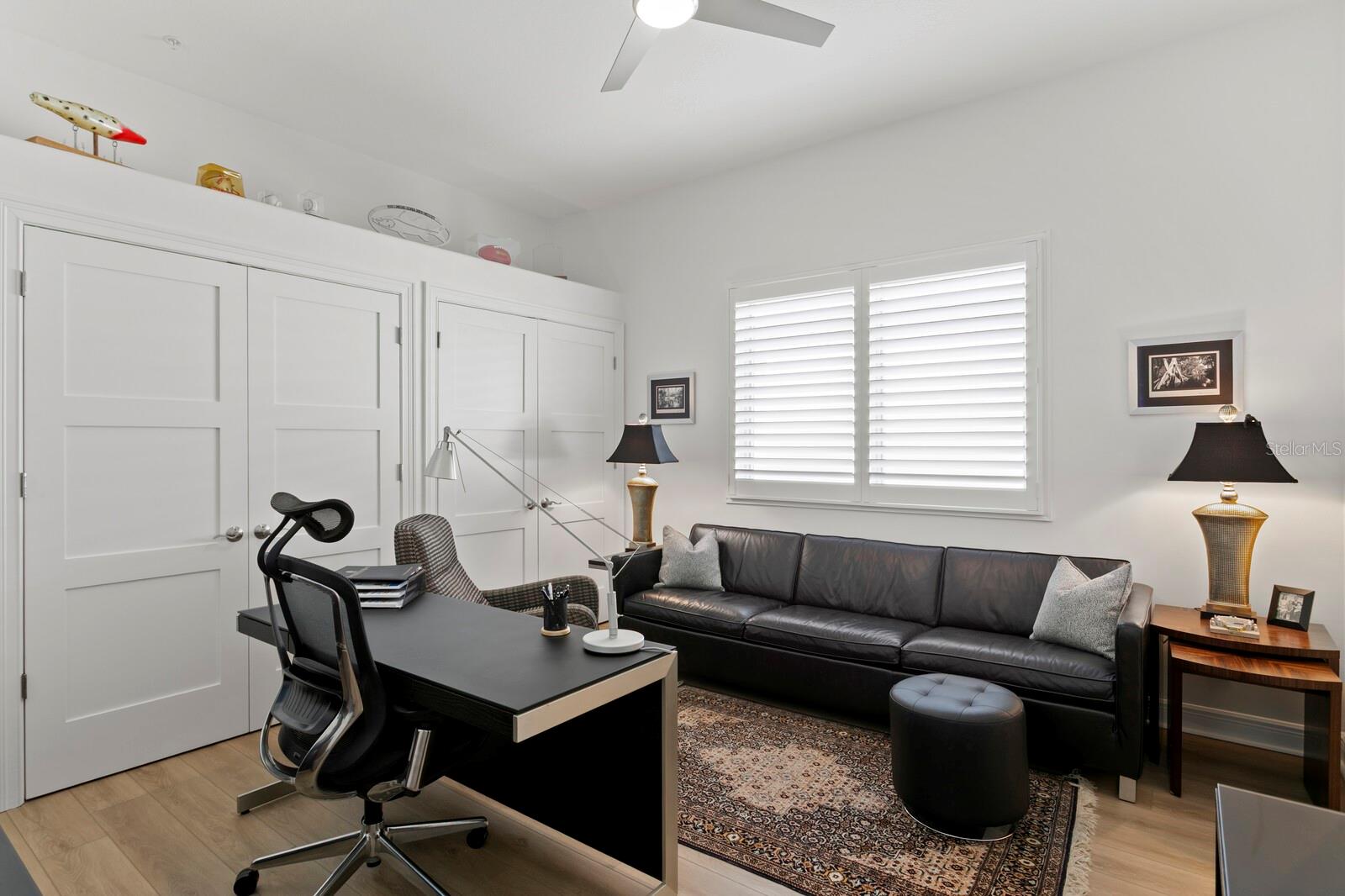 Image 38 of 100 For 1040 Paseo Del Rio Ne