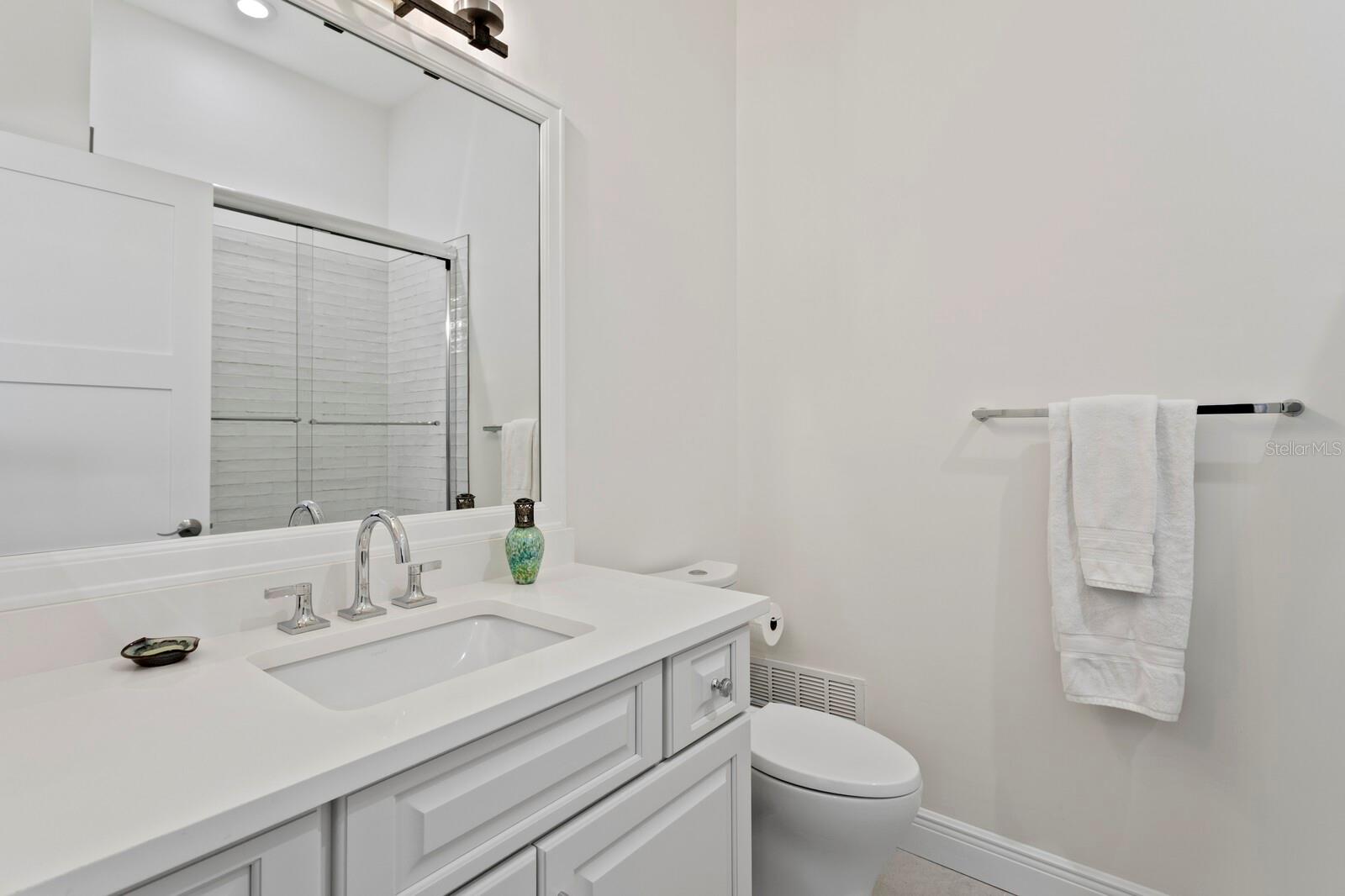 Image 43 of 100 For 1040 Paseo Del Rio Ne