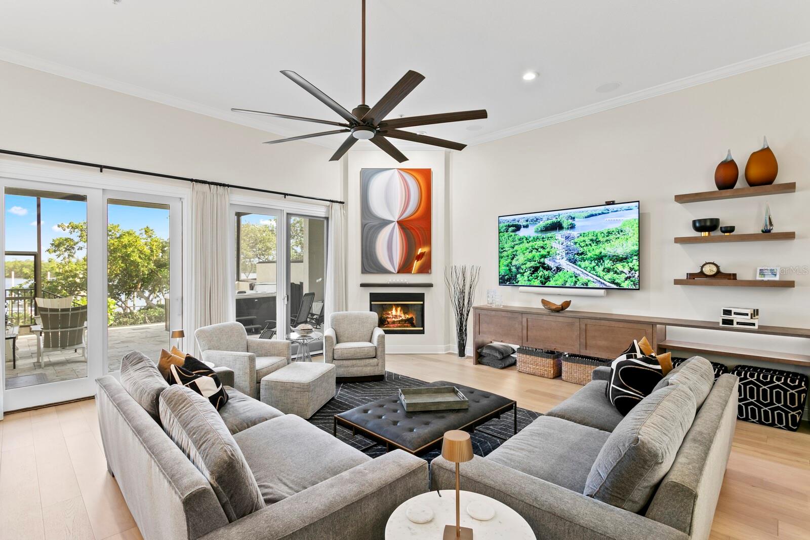 Image 9 of 100 For 1040 Paseo Del Rio Ne