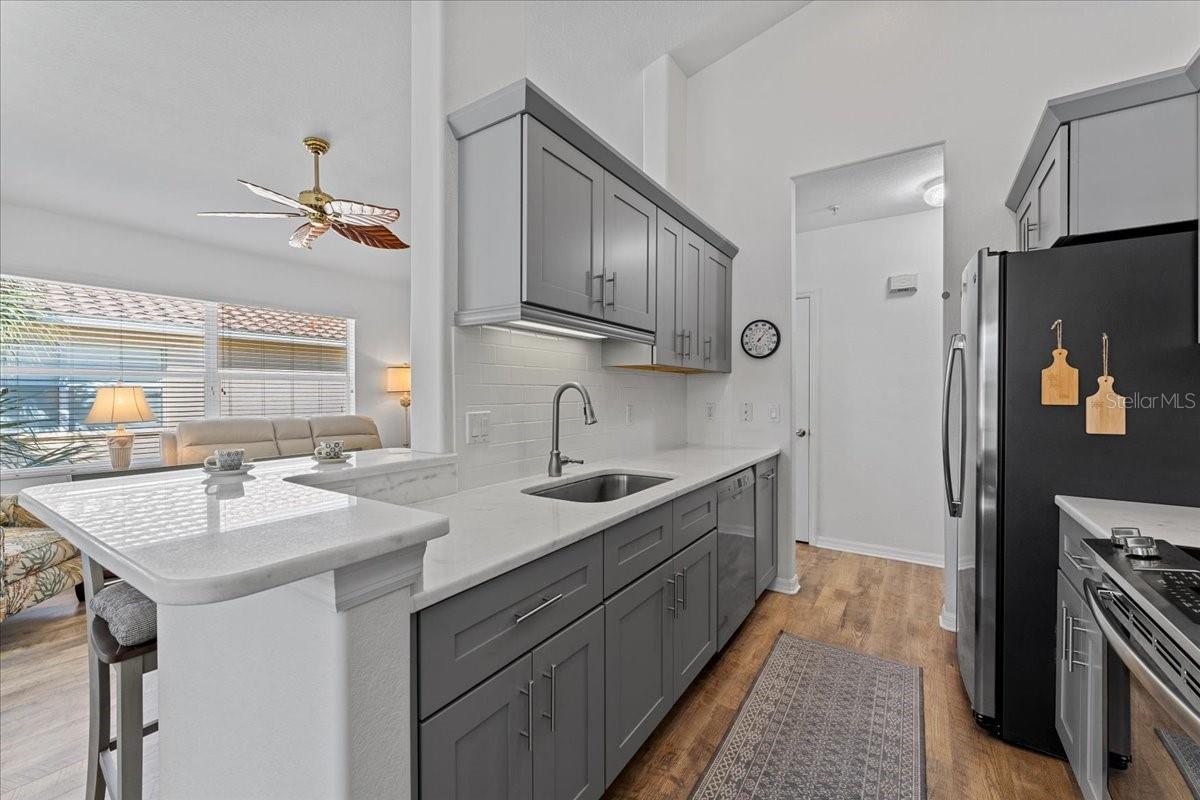 Image 10 of 39 For 4250 Vicenza Drive D35