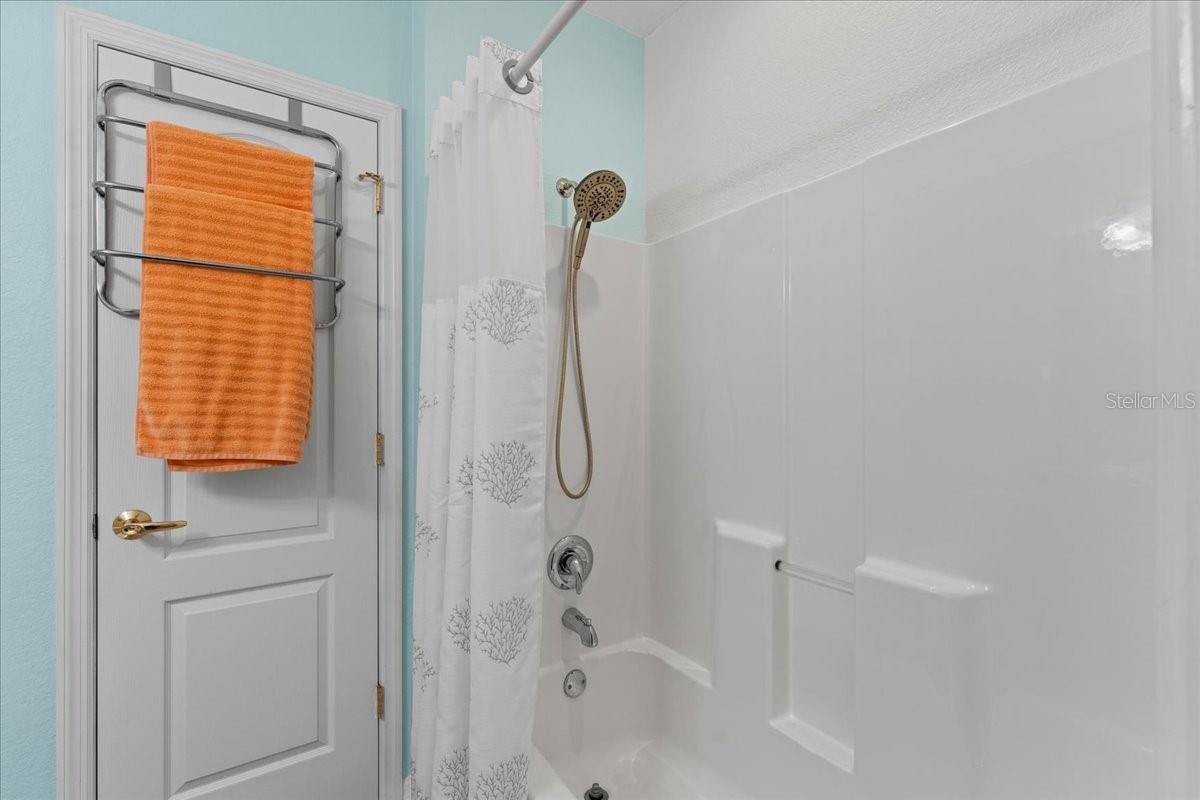 Image 22 of 39 For 4250 Vicenza Drive D35