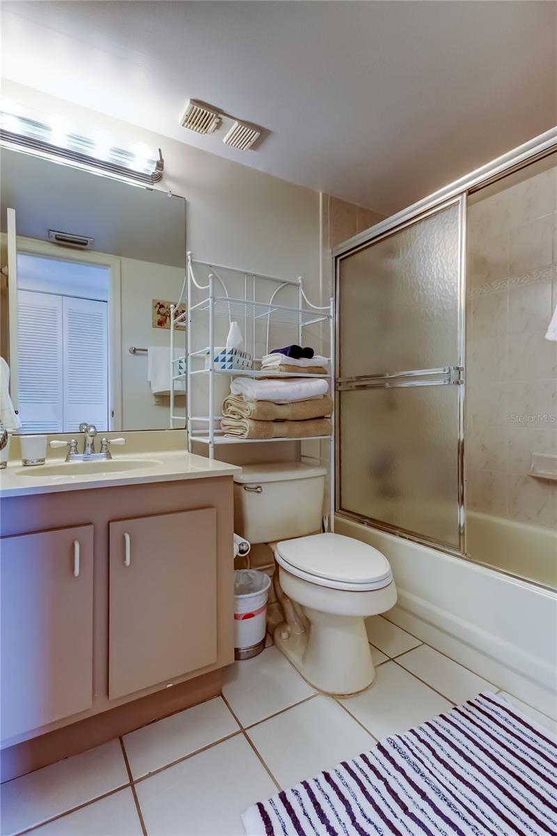 Image 11 of 34 For 6218 Palma Del Mar Boulevard S 606