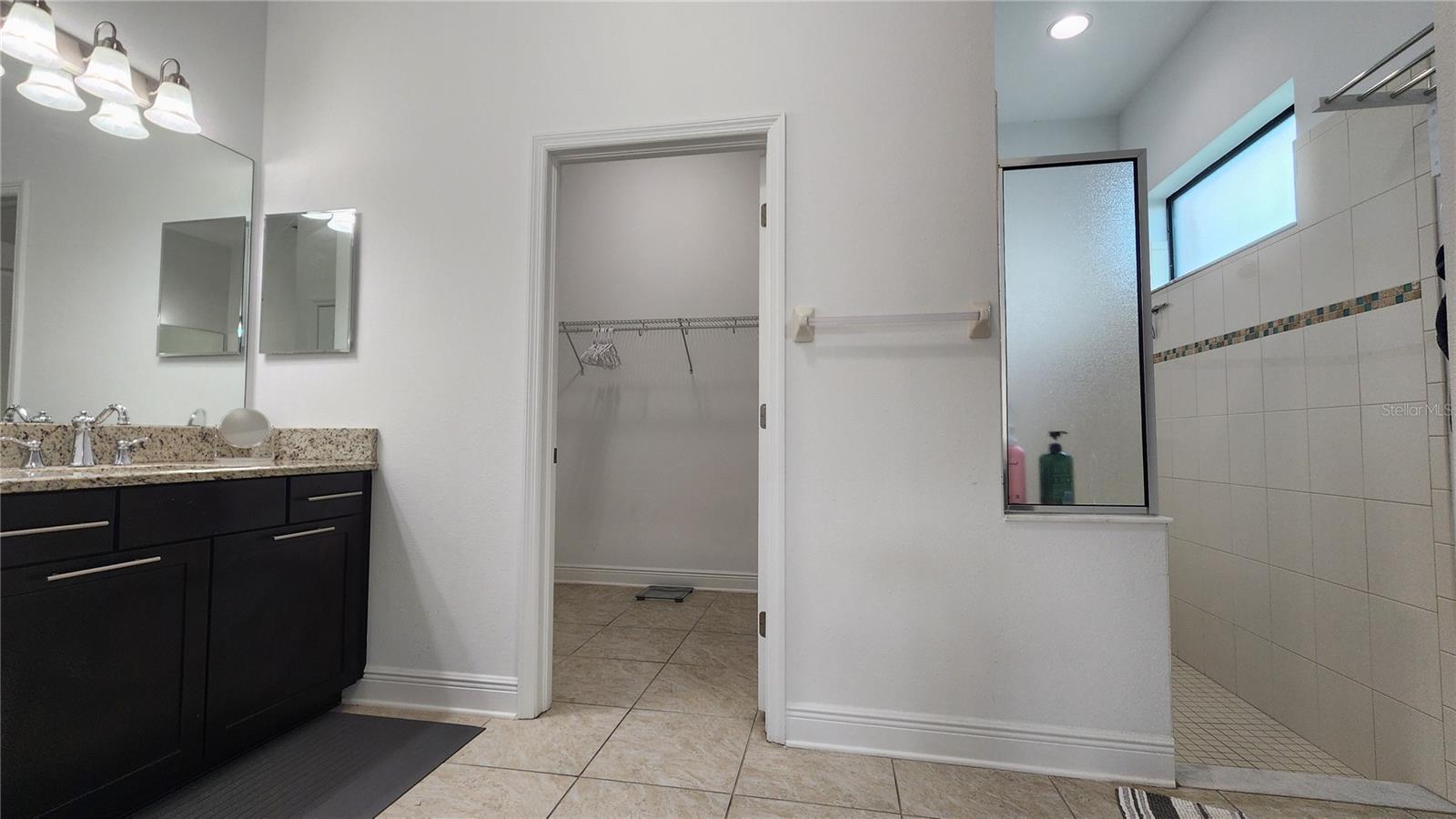 Image 29 of 50 For 10659 Glencorse Terrace