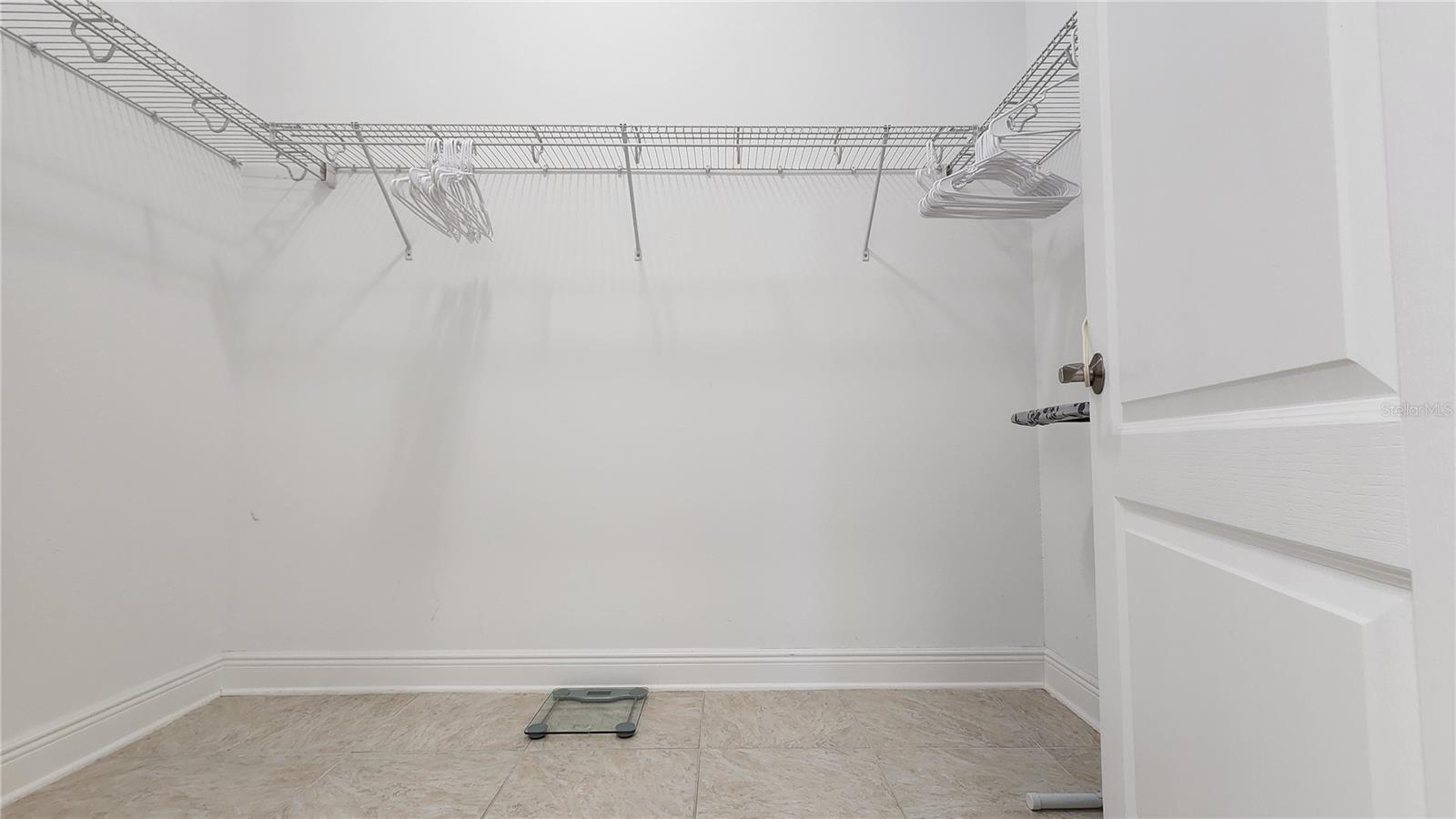 Image 32 of 50 For 10659 Glencorse Terrace