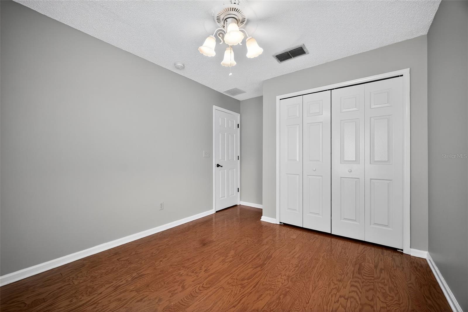 Image 9 of 17 For 96025 Sunfish Lane