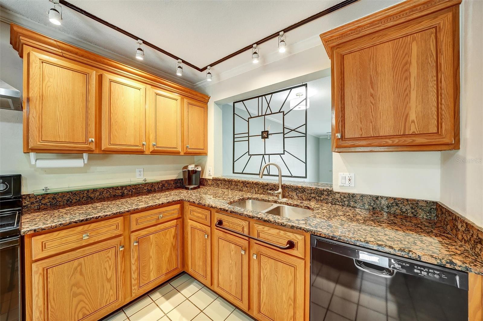 Image 9 of 23 For 5100 Burchette Road 2306