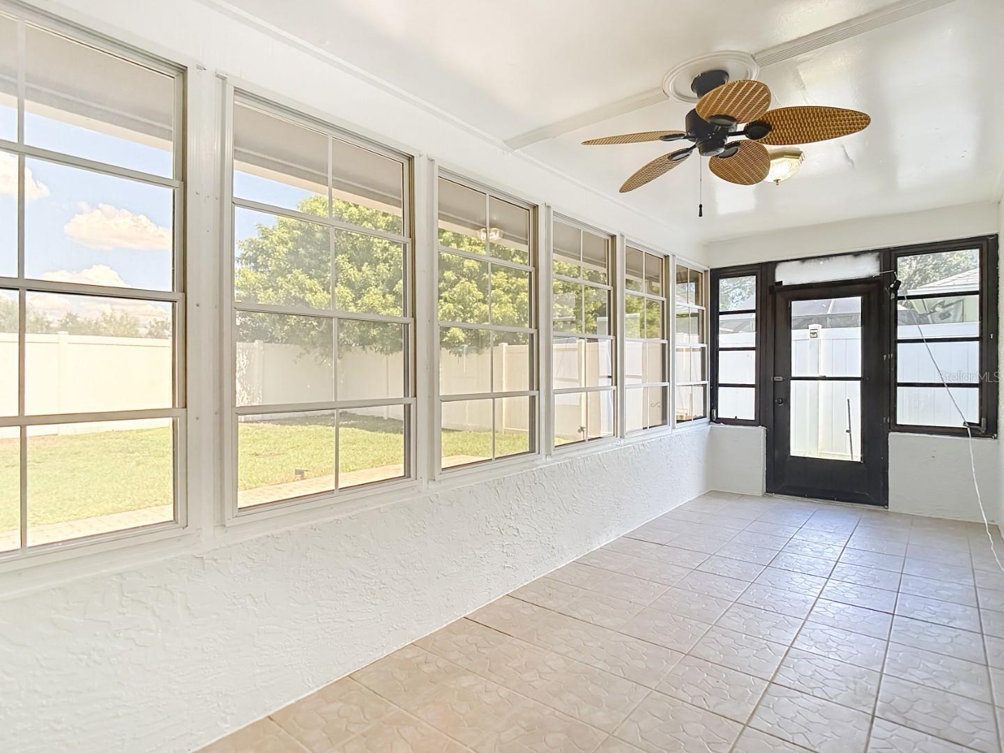 Image 32 of 50 For 1950 Tarpon Court