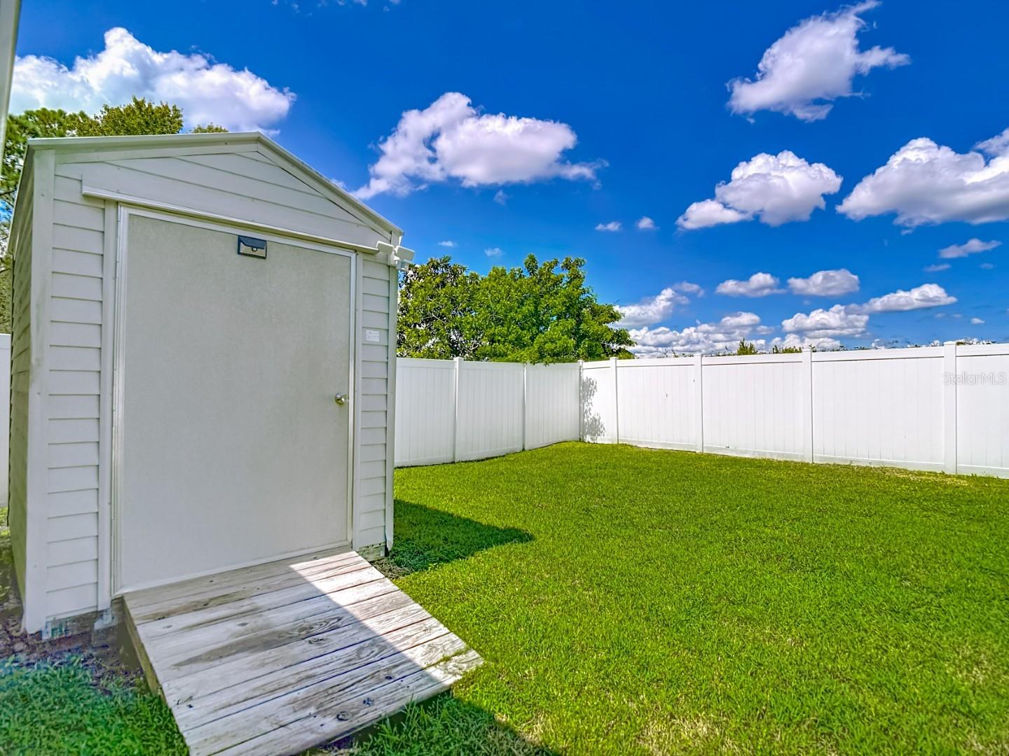 Image 39 of 50 For 1950 Tarpon Court