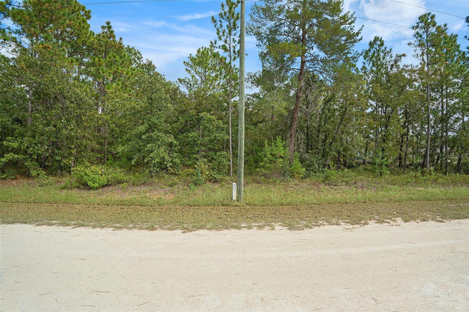 Image 2 of 17 For 16246 Malden Road