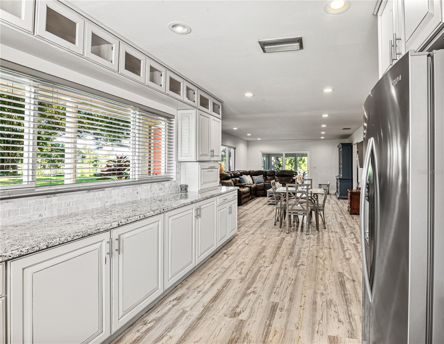 Image 9 of 25 For 10517 Blossom Lake Drive