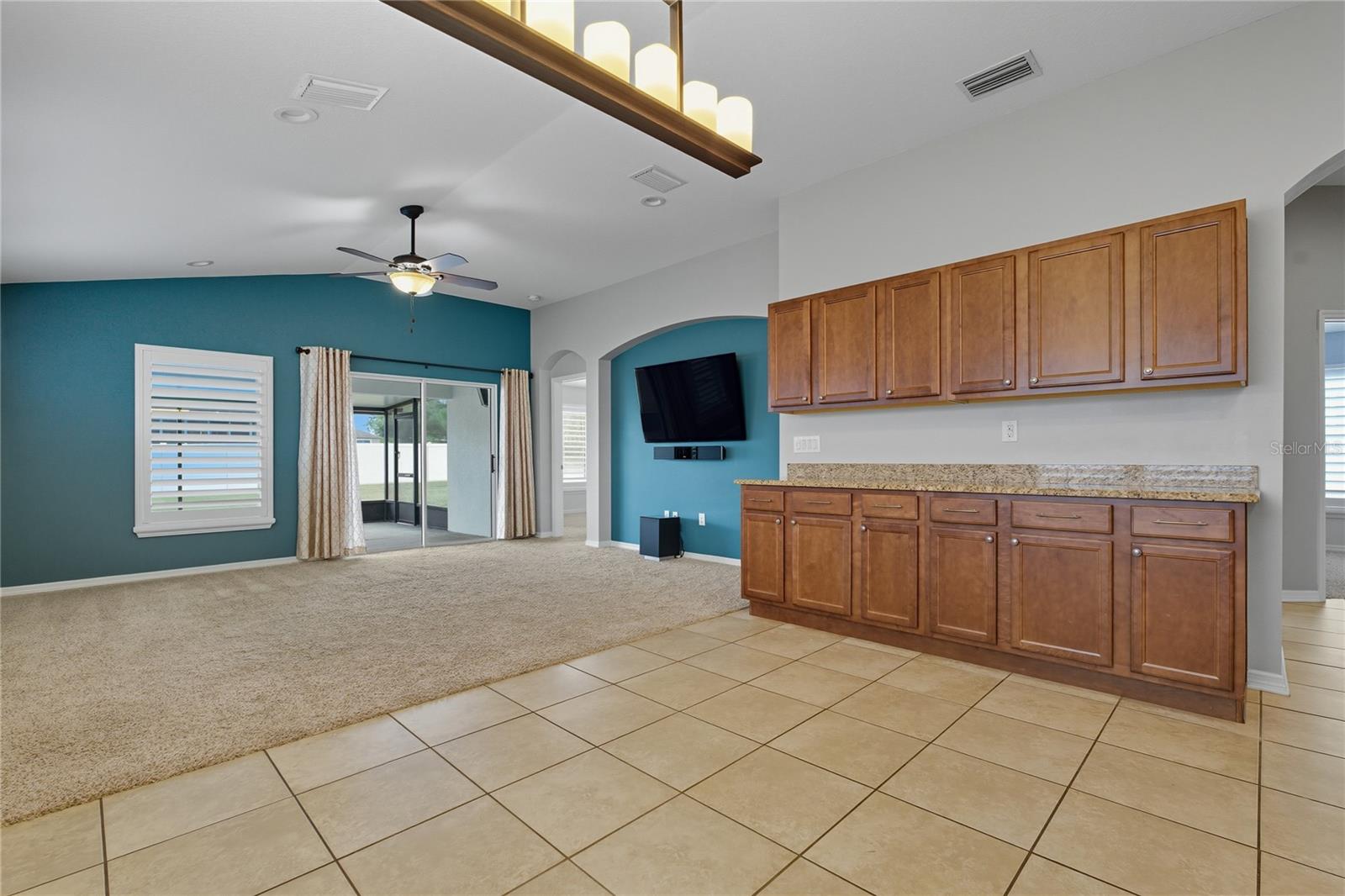 Image 16 of 59 For 12410 Loopback Drive