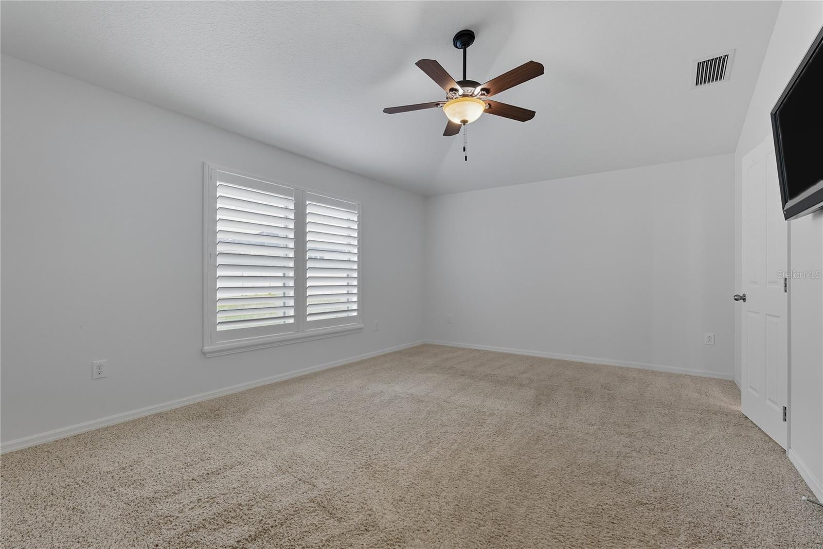 Image 21 of 59 For 12410 Loopback Drive